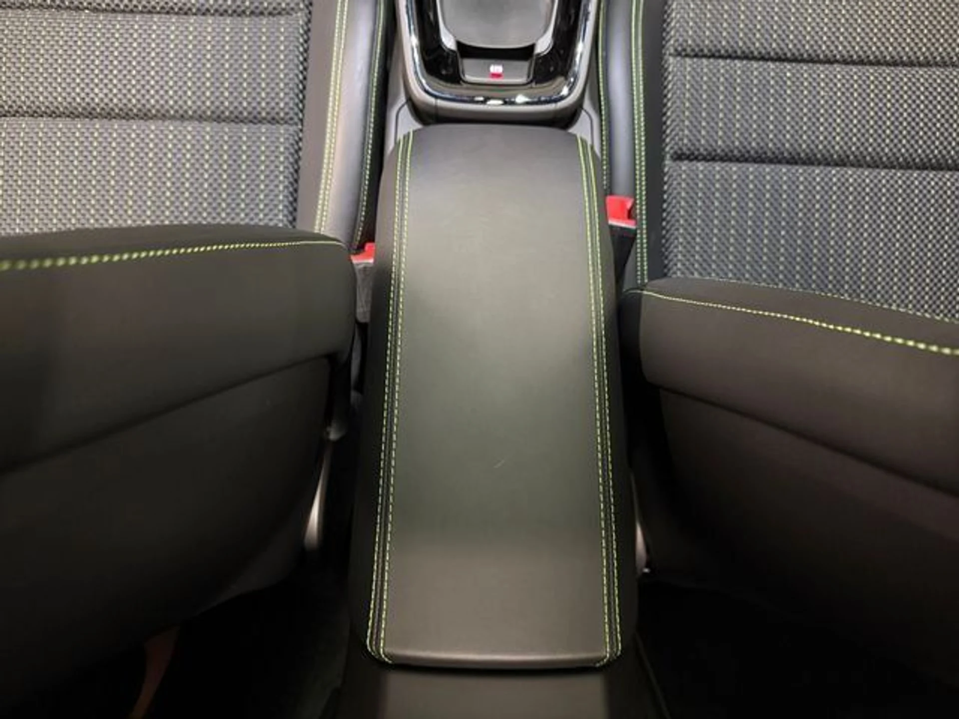 mph027_3488016480_1e548d6efb5b1d5e261fe6e8e6be71c5_a4de9332ac