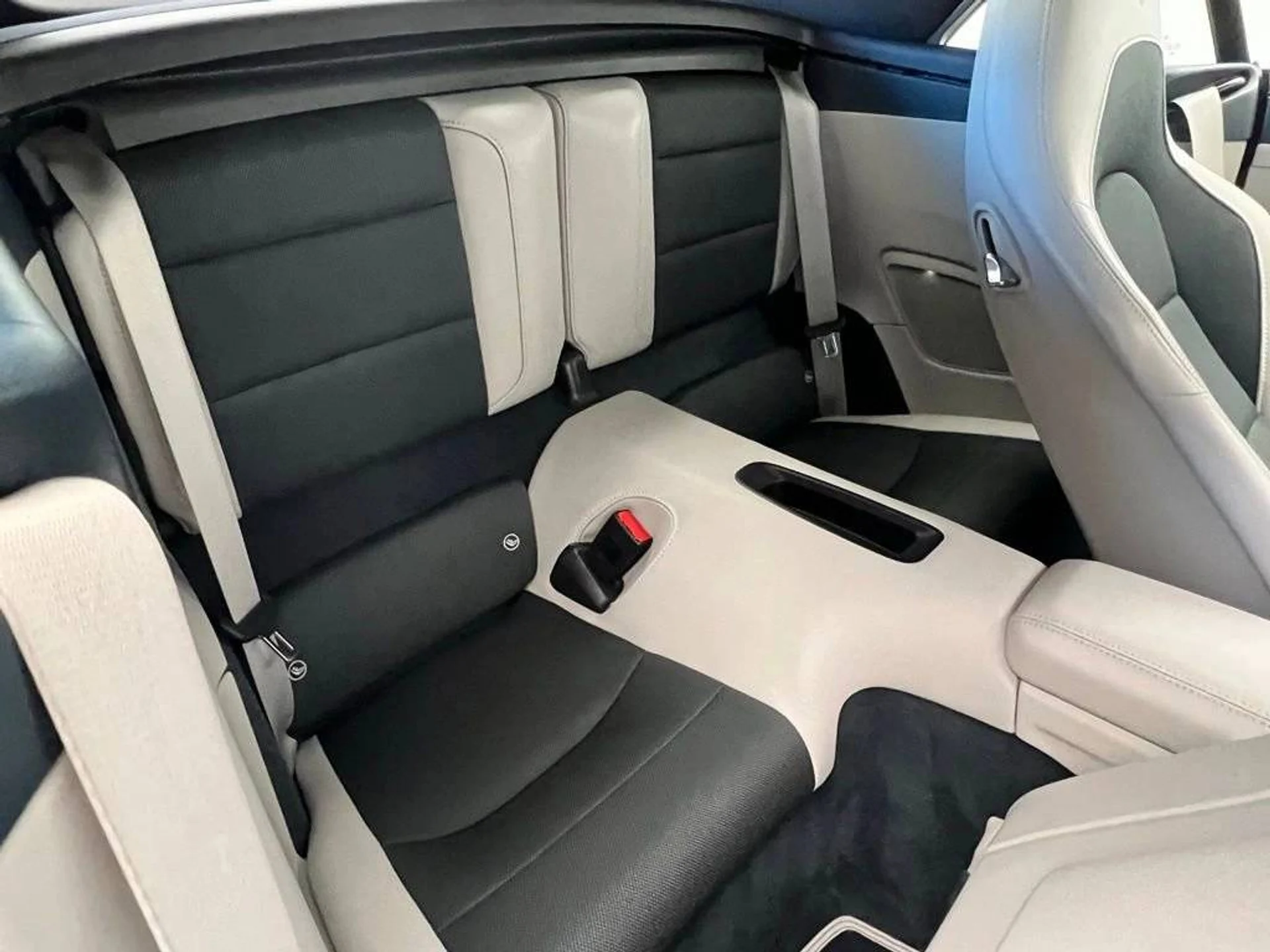 mph027_3489341174_1280_d0c8e94248