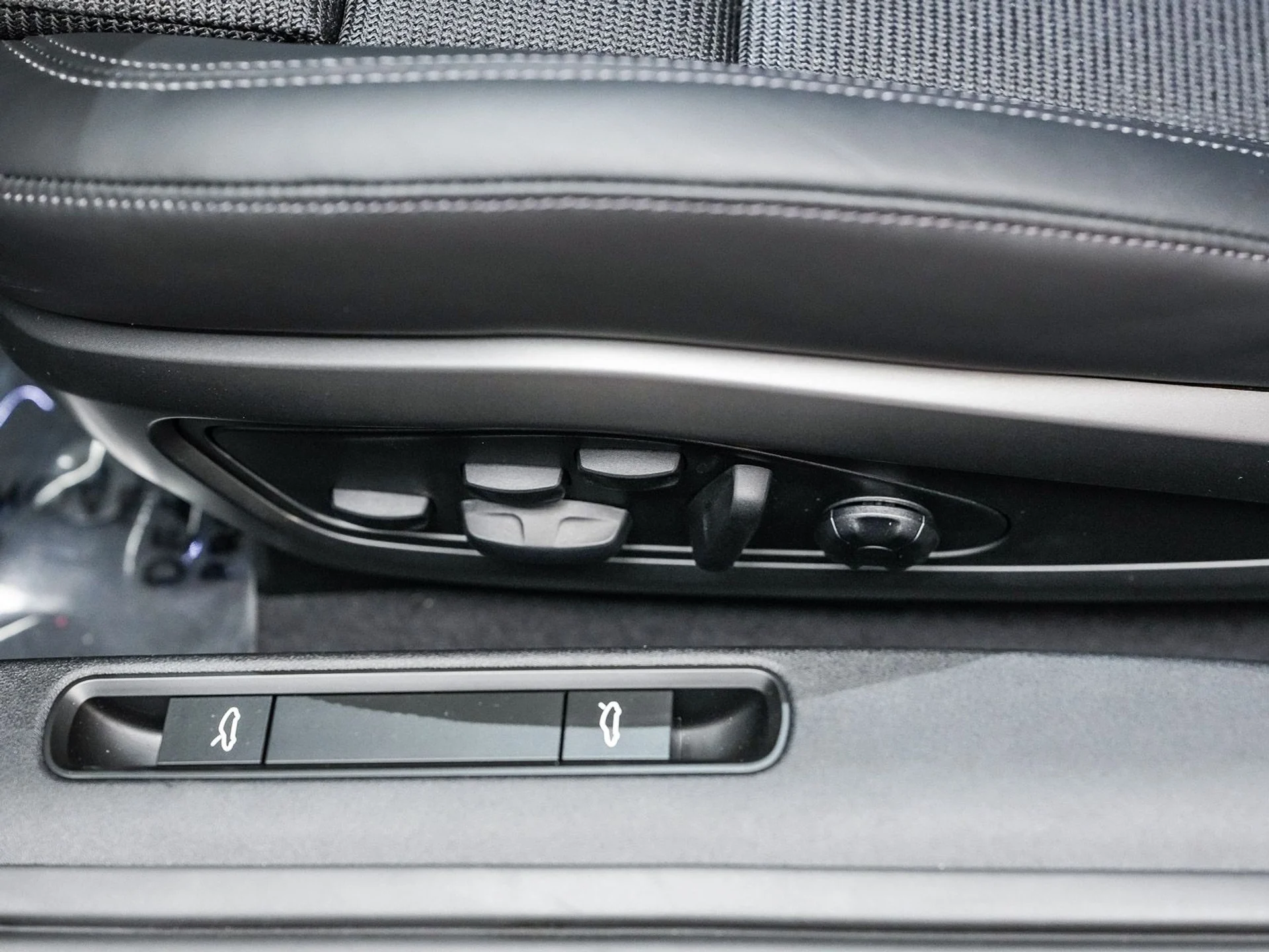 mph027_3497596294_e7e2af0b890ef5f6c2a705c5f522991bx_ee3859201c