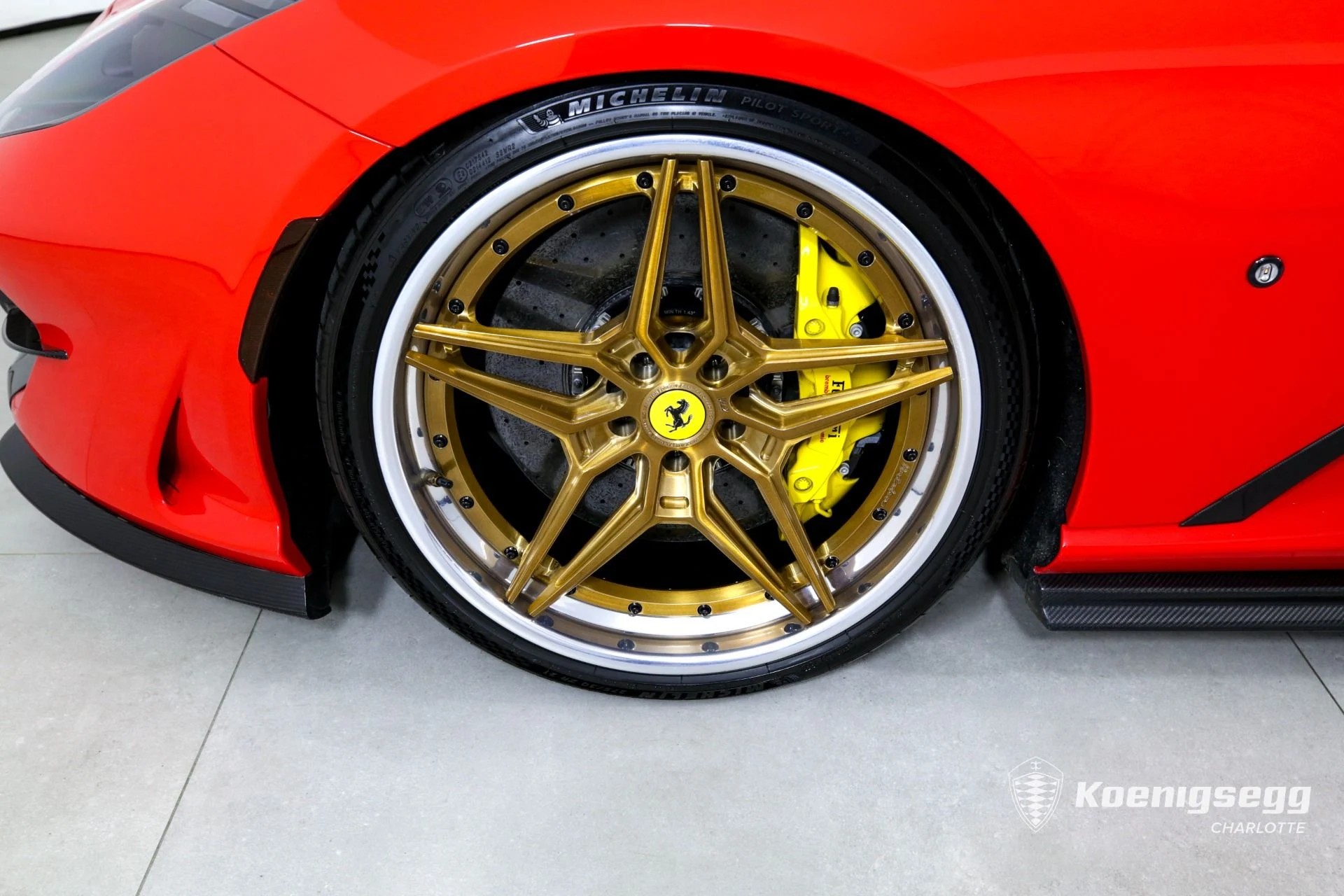 mph027_3498807037_Used_2018_Ferrari_812_Superfast_1711034362_b2b77863d7