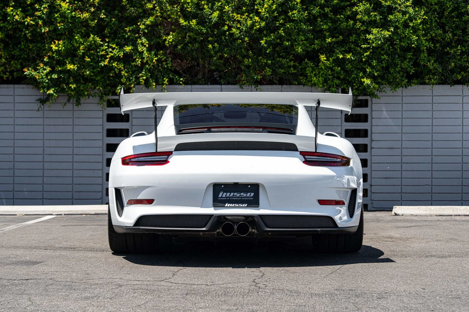 mph027_3500968005_Used_2019_Porsche_911_GT_3_RS_1754072609_816863a526