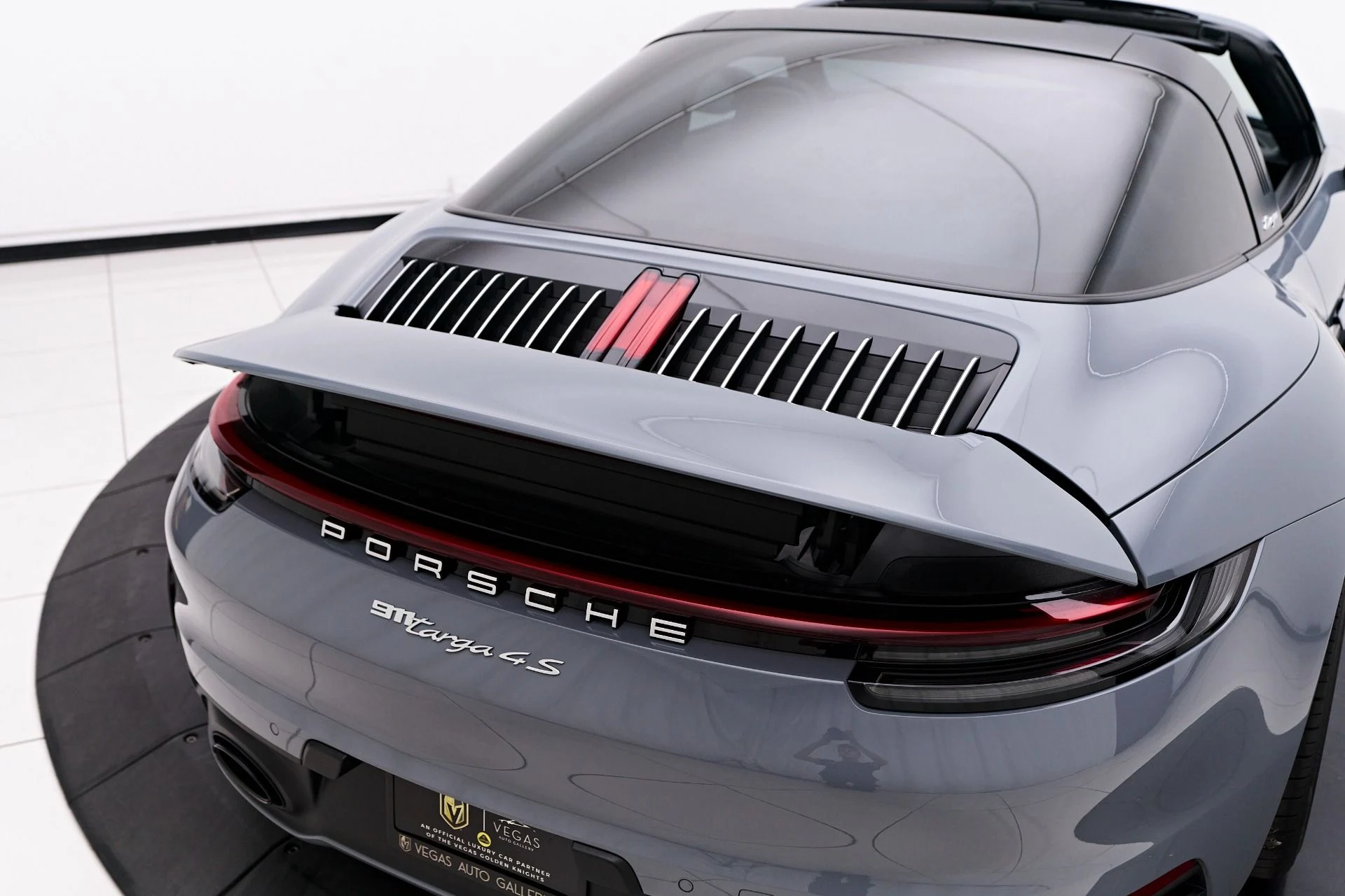 mph027_351089713_Used_2023_Porsche_911_Targa_4_S_1757702841_d94361eded