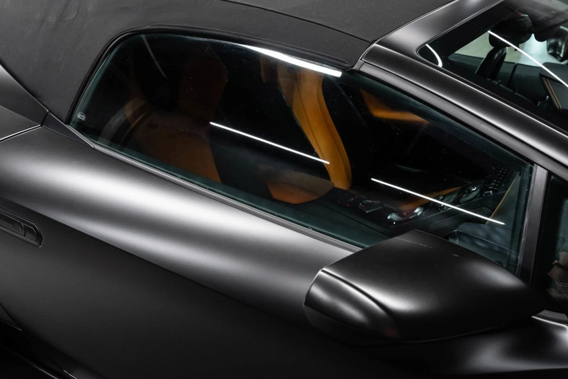 mph027_3511937842_lamborghini_huracan_2016_30bf6f83c8