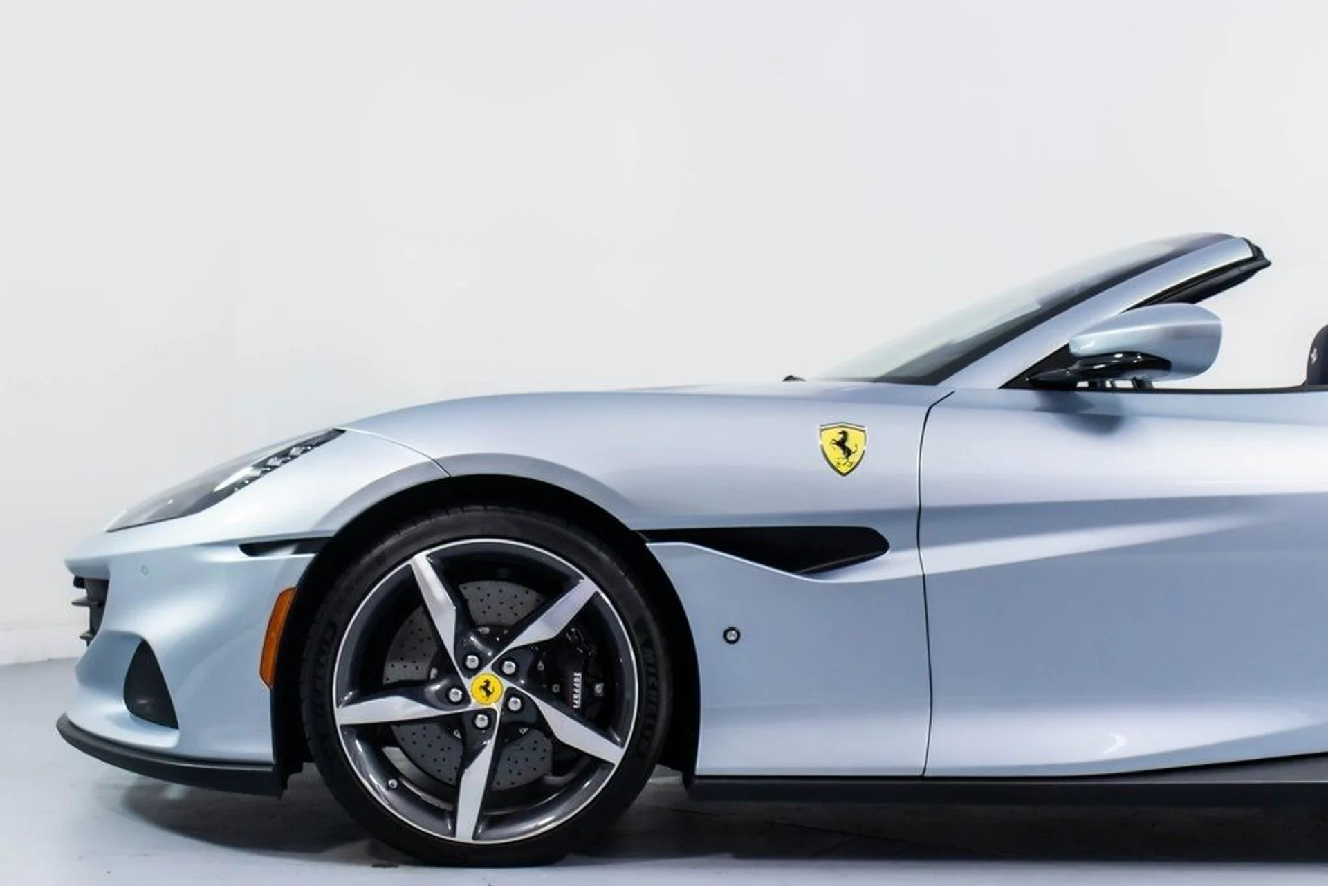 mph027_351242450_30d77d7813e31693f6a74b0e6afe8e2cx_b07ca672cf