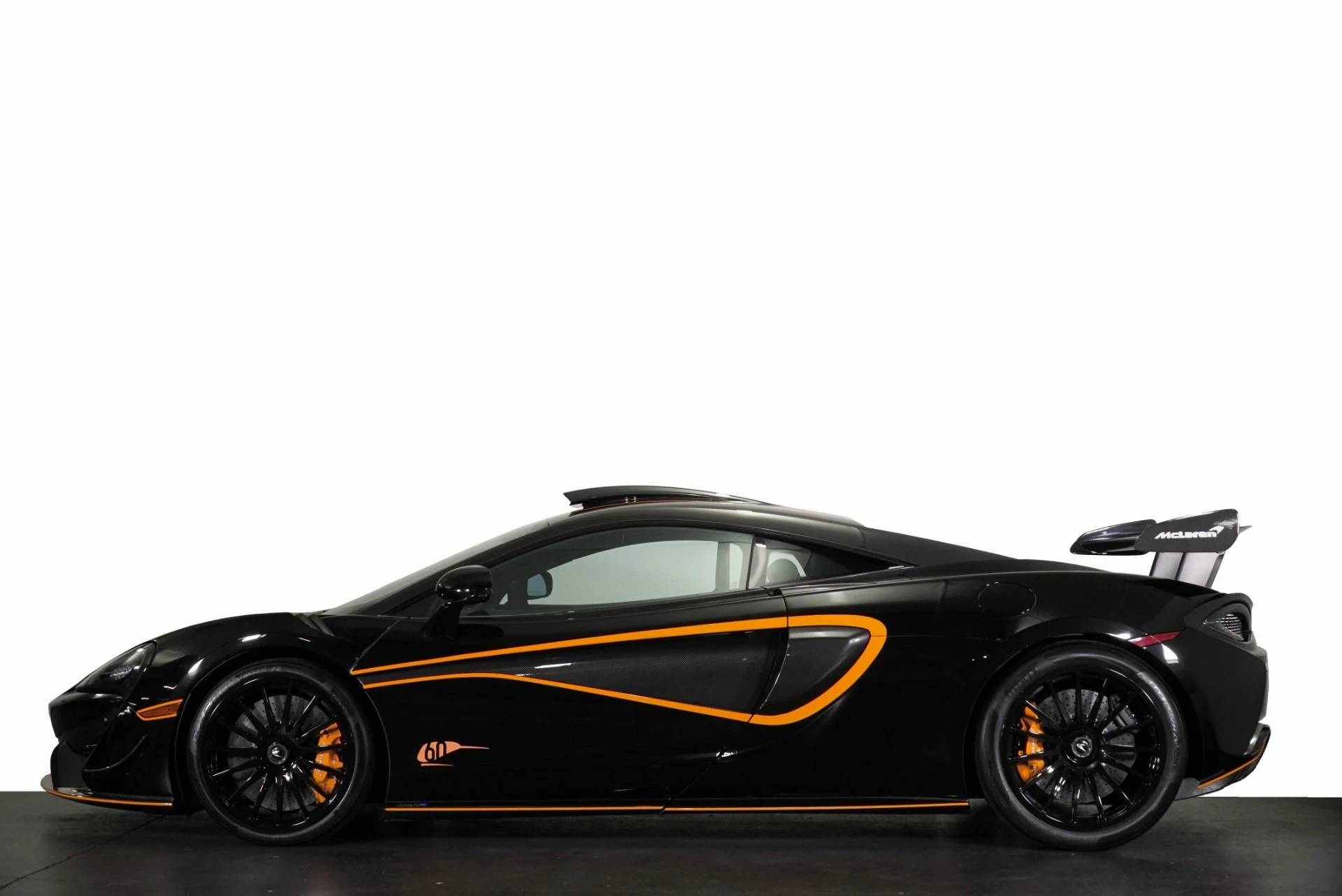 mph027_3537785405_Used_2020_Mc_Laren_620_R_1776144012_f80b5dbaec