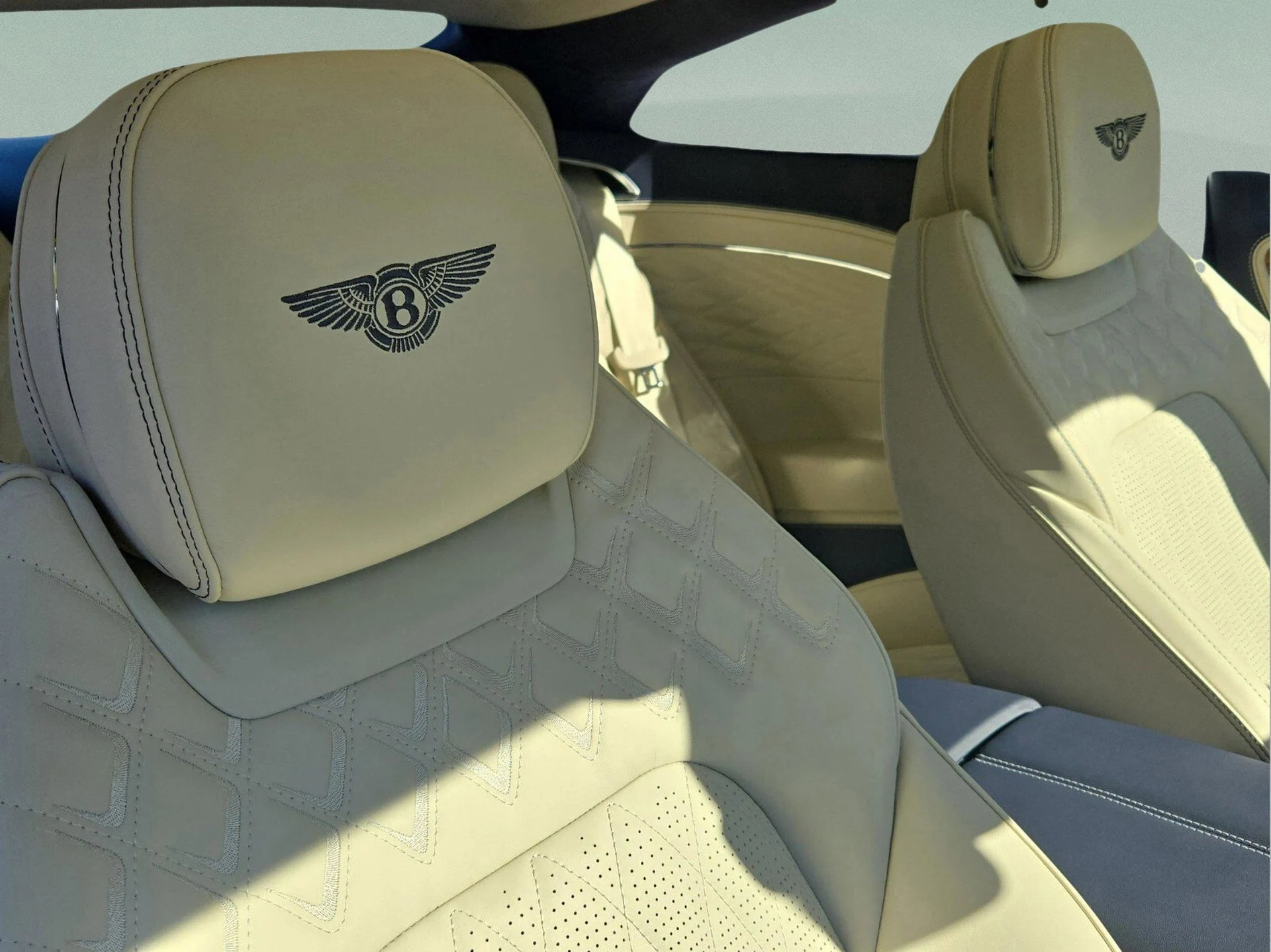 mph027_3538912609_611349263c83b08f5dbb581c8e6091c1x_c0fcf4ce3d