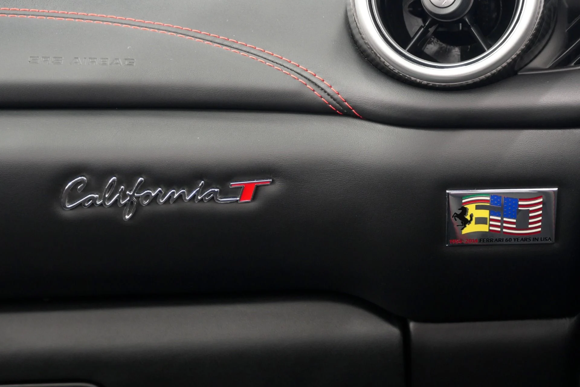 mph027_3541113095_Used_2015_Ferrari_California_T_Carbon_Fiber_Interior_Trim_Low_Miles_1778860408_eb3fe4ecd7