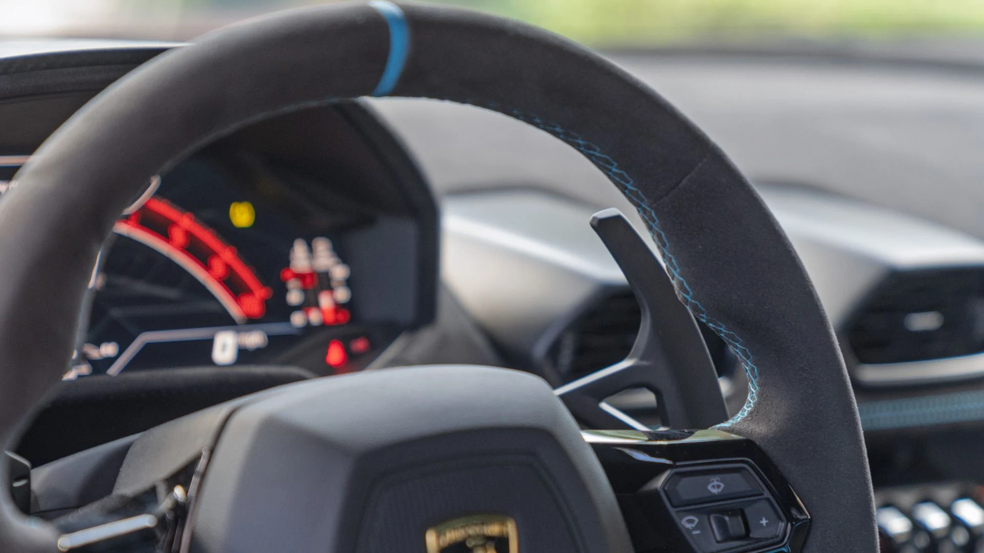 mph027_3541270203_Used_2024_Lamborghini_Huracan_Tecnica_1759426559_5f98b21965