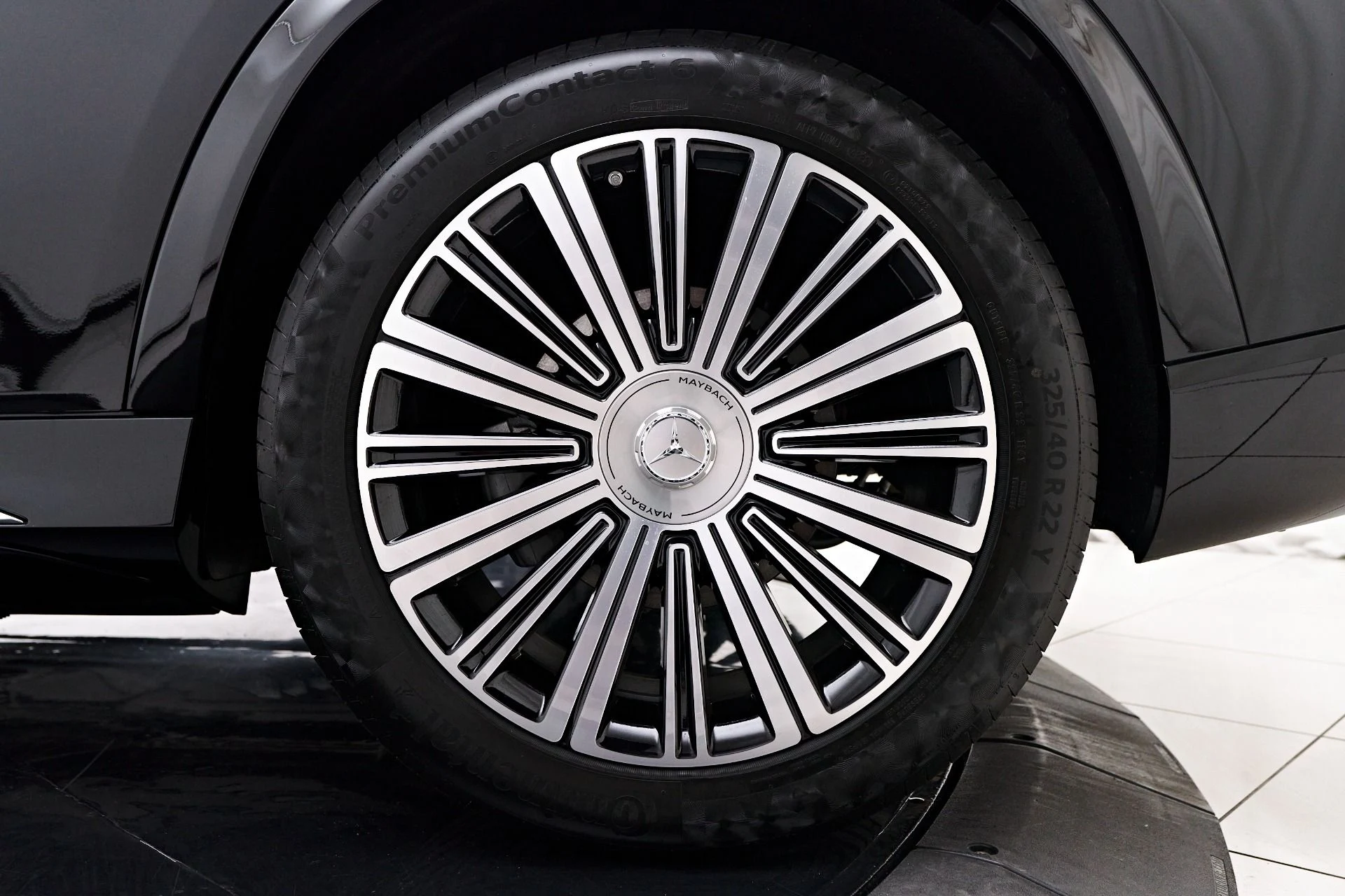 mph027_3541767939_Used_2023_Mercedes_Benz_GLS_Maybach_GLS_600_1762799214_6bdf255511