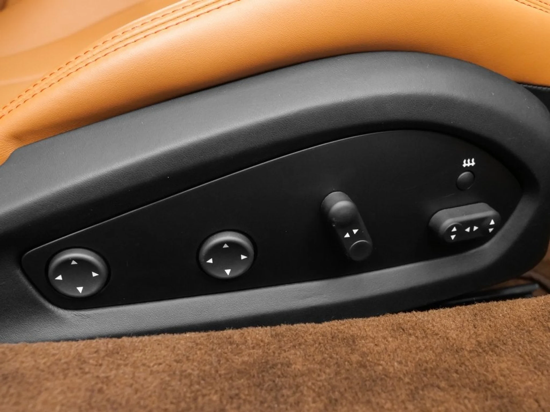 mph027_3548682188_28_2e22d942c9