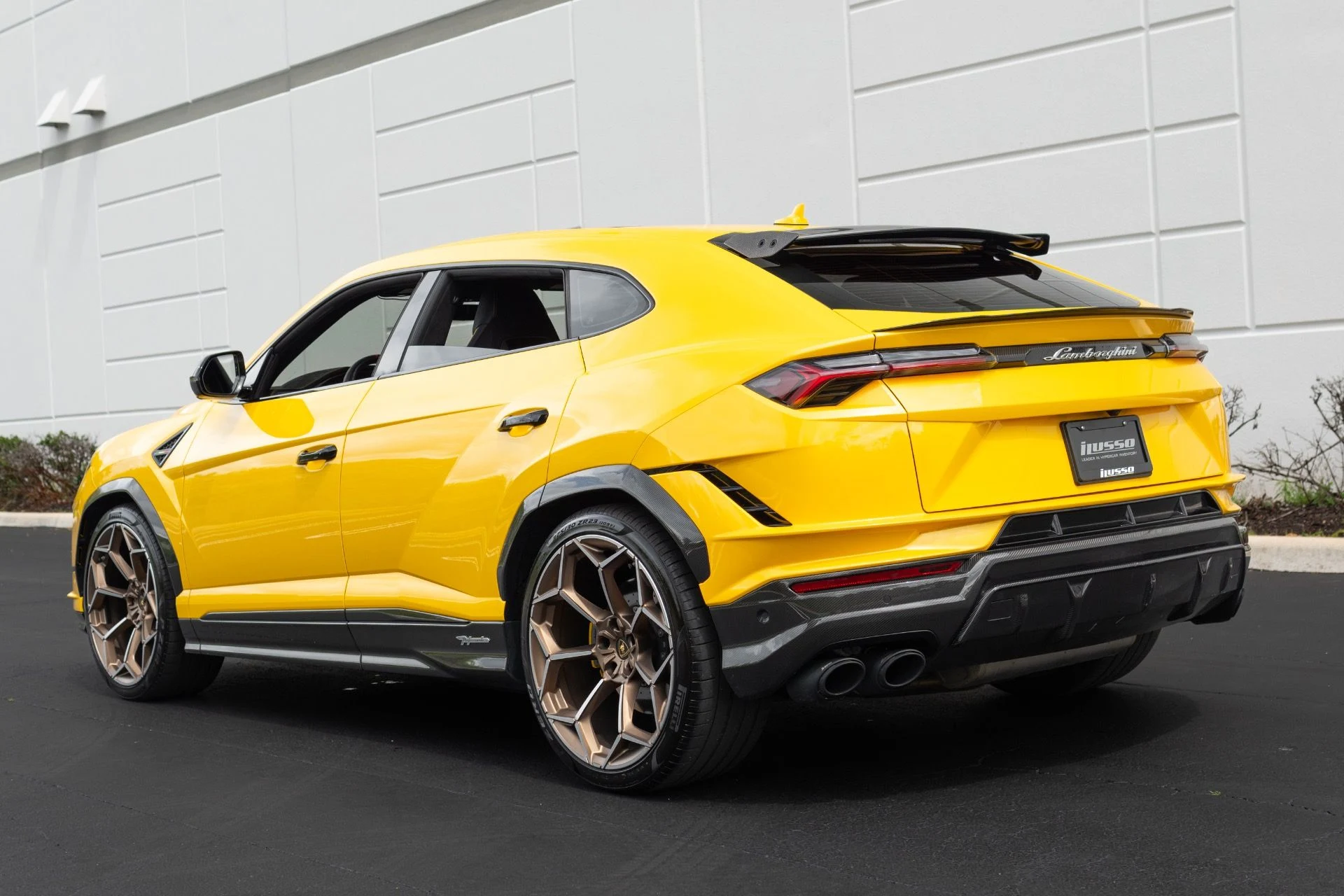 mph027_3549672223_Used_2024_Lamborghini_Urus_Performante_1773952296_acbe671b5f