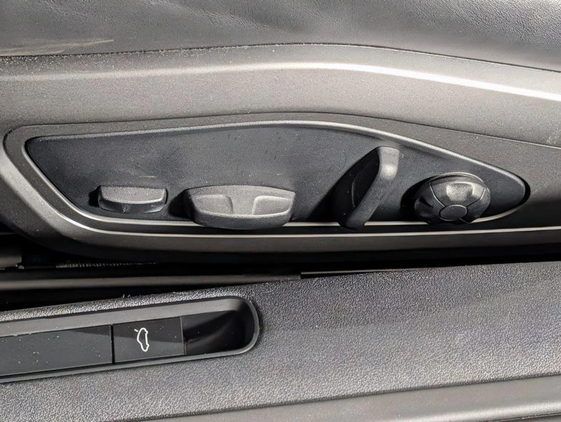 mph027_3551817547_tx5_Xz_Wxm_Dje_Hb_Q5_Gm7_D2_G262_n_E_31274be074