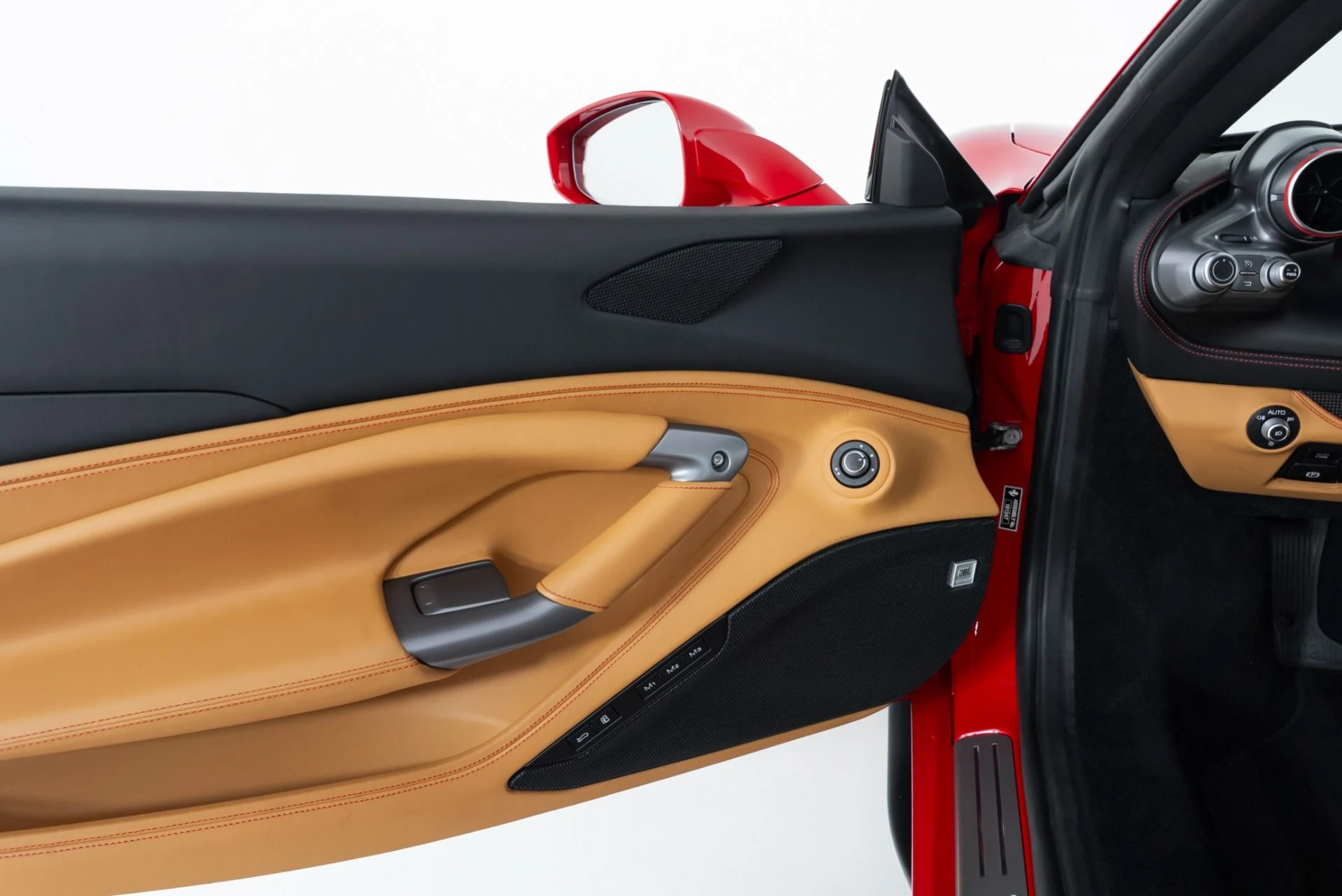 mph027_3556048909_Used_2021_Ferrari_F8_Spider_1757957122_0ec22f2267