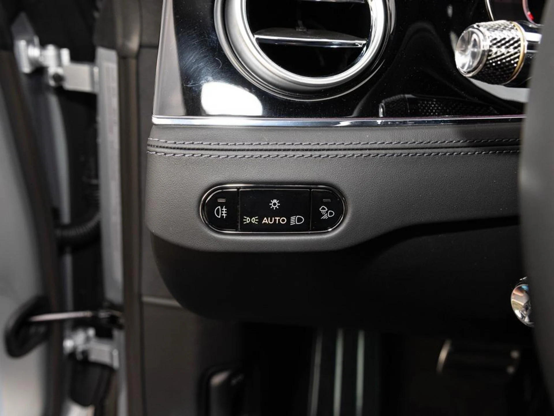 mph027_3560086610_465279749_68f8b5d0dc0639249906f7fd_a916ce2b95