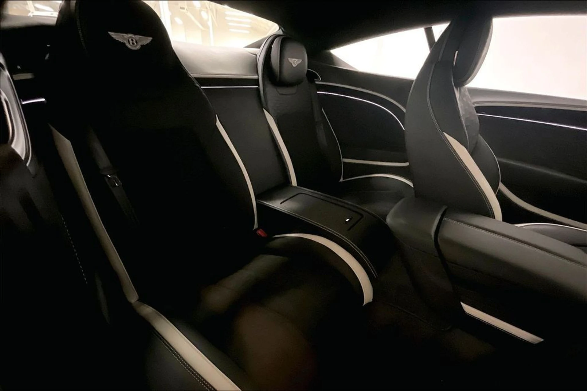 mph027_3565459045_472ca60c5892f3090fac09490dd4775dx_e08cdc289f