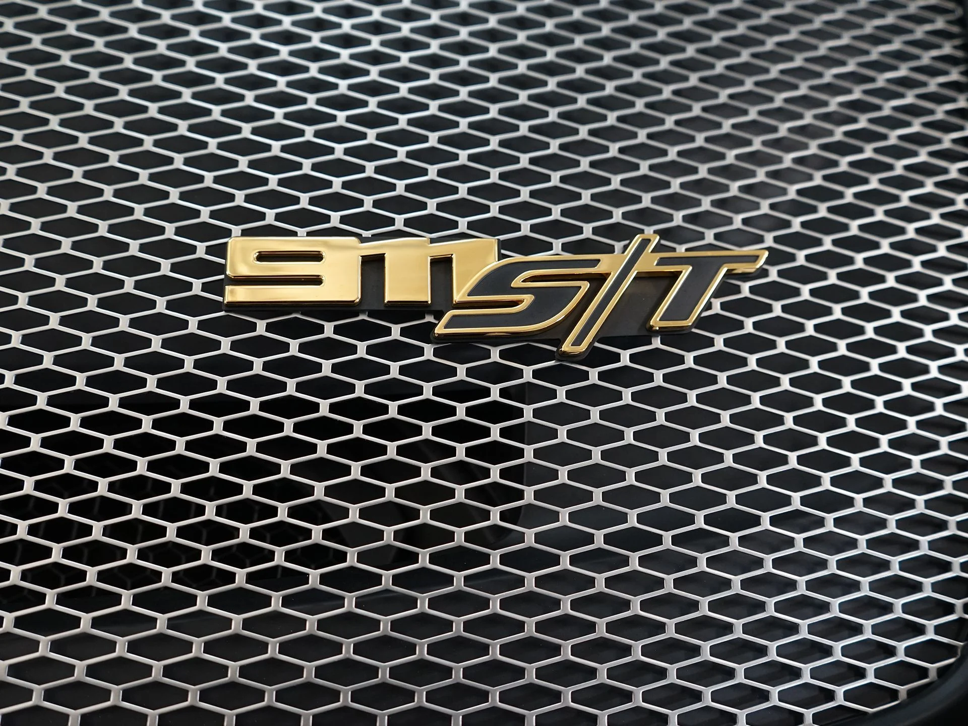 mph027_35763564_6e0f616532fcc955764ecf5188f0c657x_5154118ee0