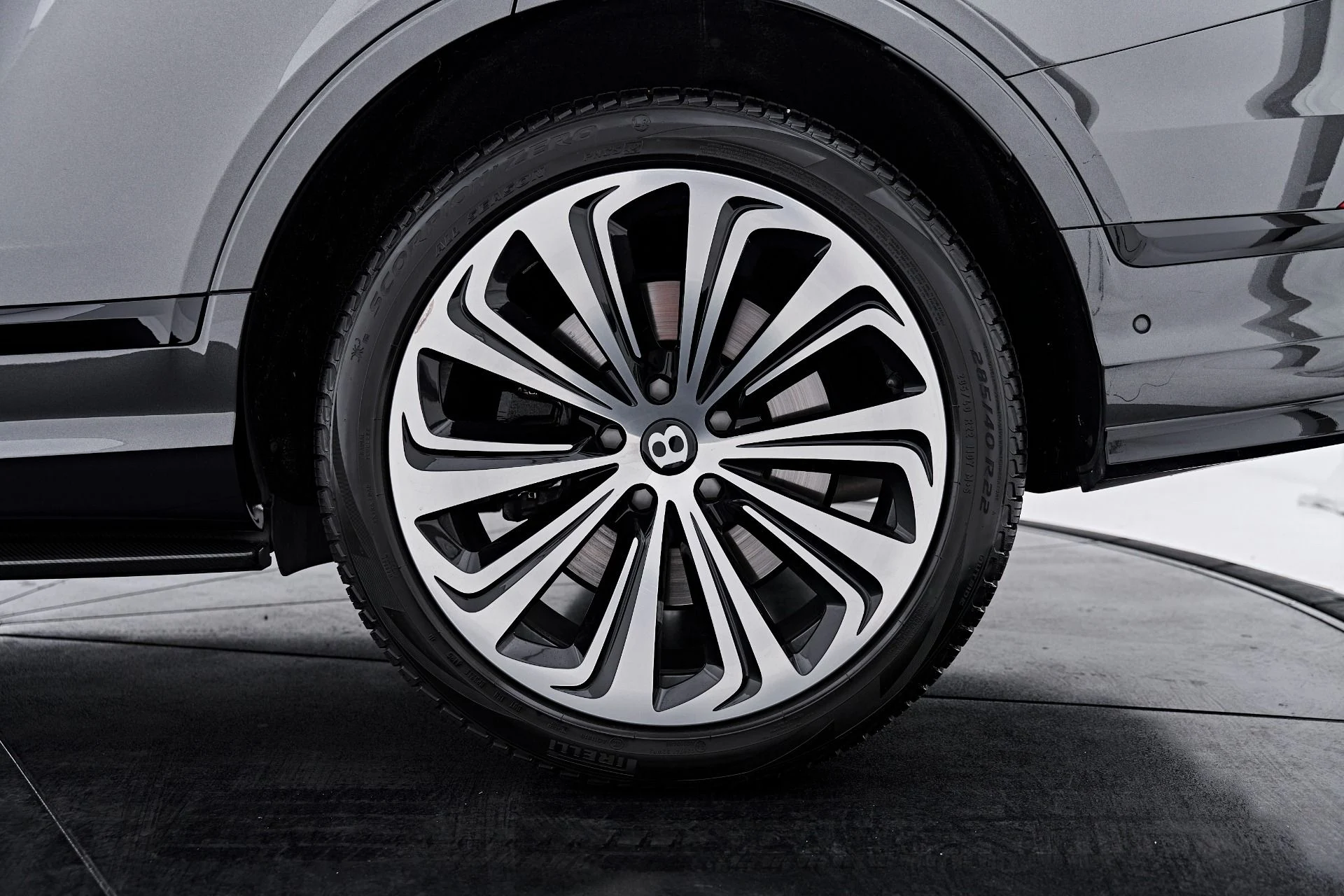 mph027_3577449619_Used_2022_Bentley_Bentayga_V8_1791935725_a005abeeb7