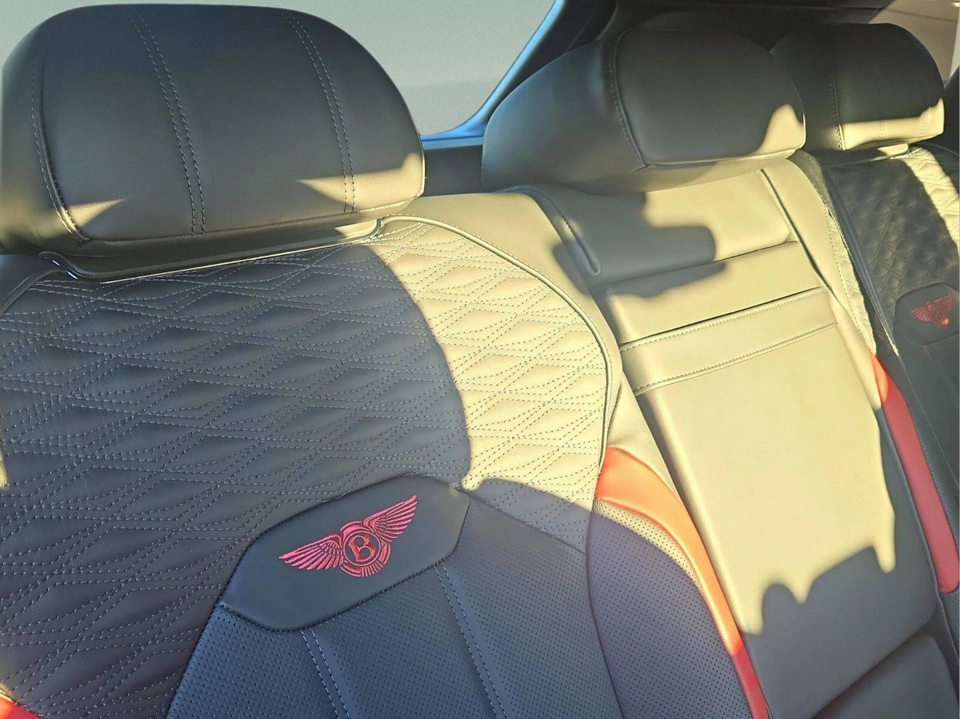 mph027_3582273297_0df06b8b2d365c5bb5eaab7f37eb7ab9x_c0209ec7f6