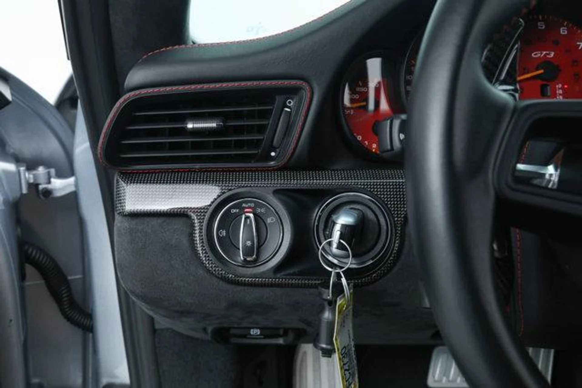 mph027_3585350426_LU_7i5z_W5_Fl5wd_Qw_IJTUC_S_Pe_Mgw_62330d71be