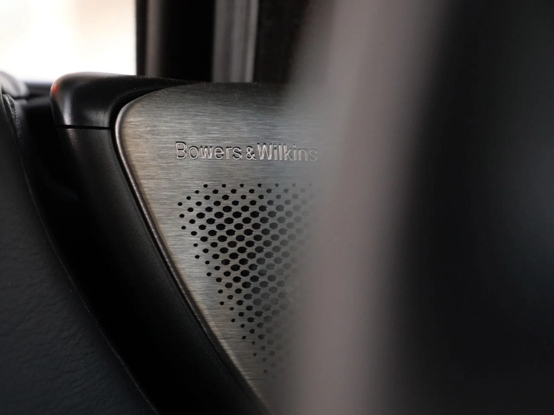 mph027_359185060_7bb3a935366bb8058d96dead00d5434ax_0a3bd87eab