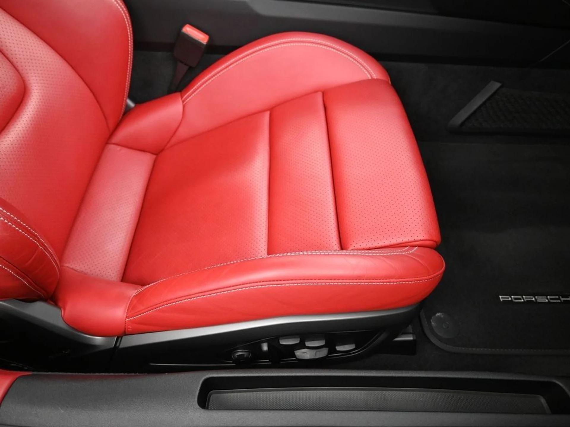 mph027_3603250062_93c369a933f0c4d4db8019bdc999d00c_2aa81687cc