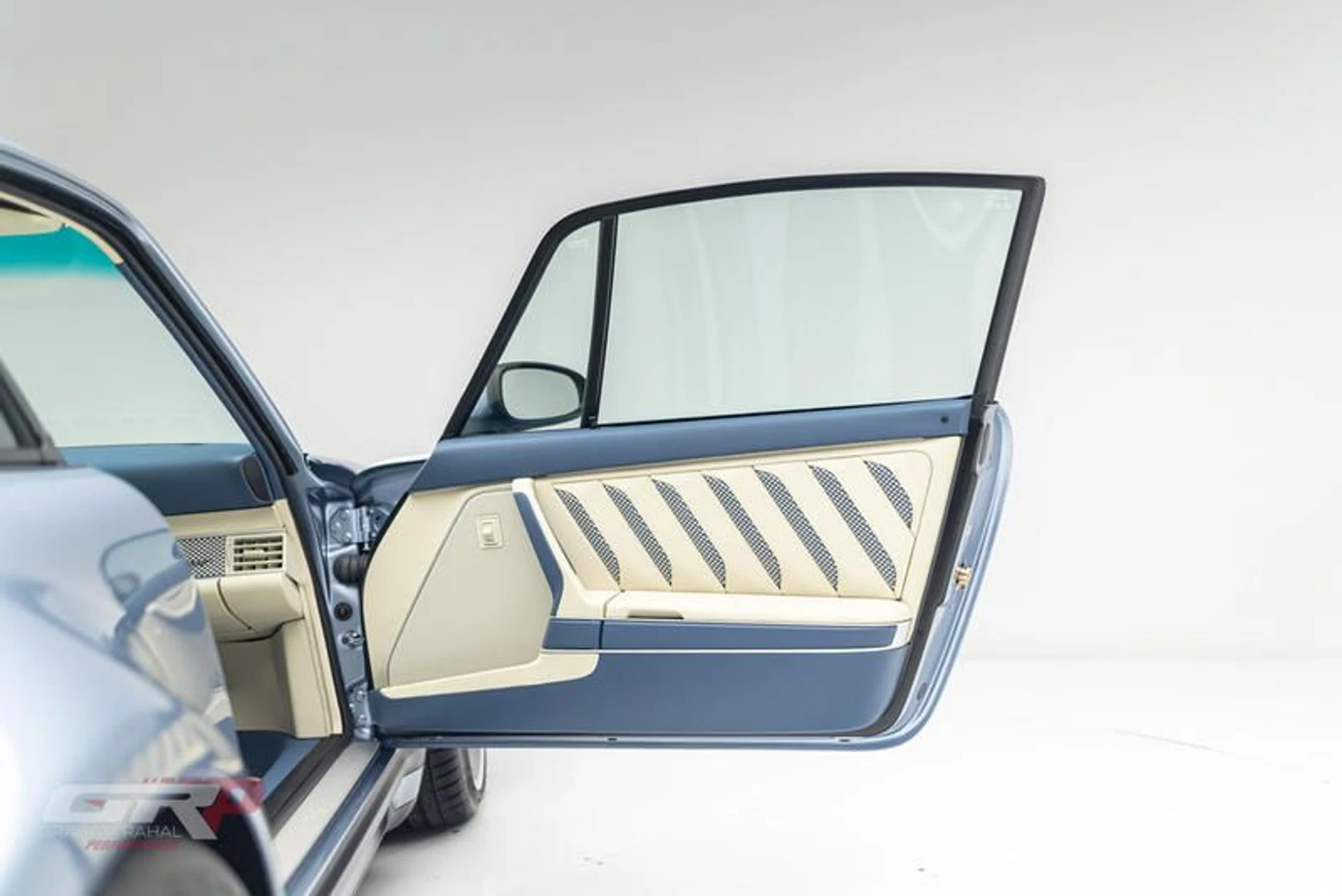 mph027_3603580869_9_B5_D9_F26_A6_B3_41_A0_813_D_A6473829409_F_fa1bc3c9b3