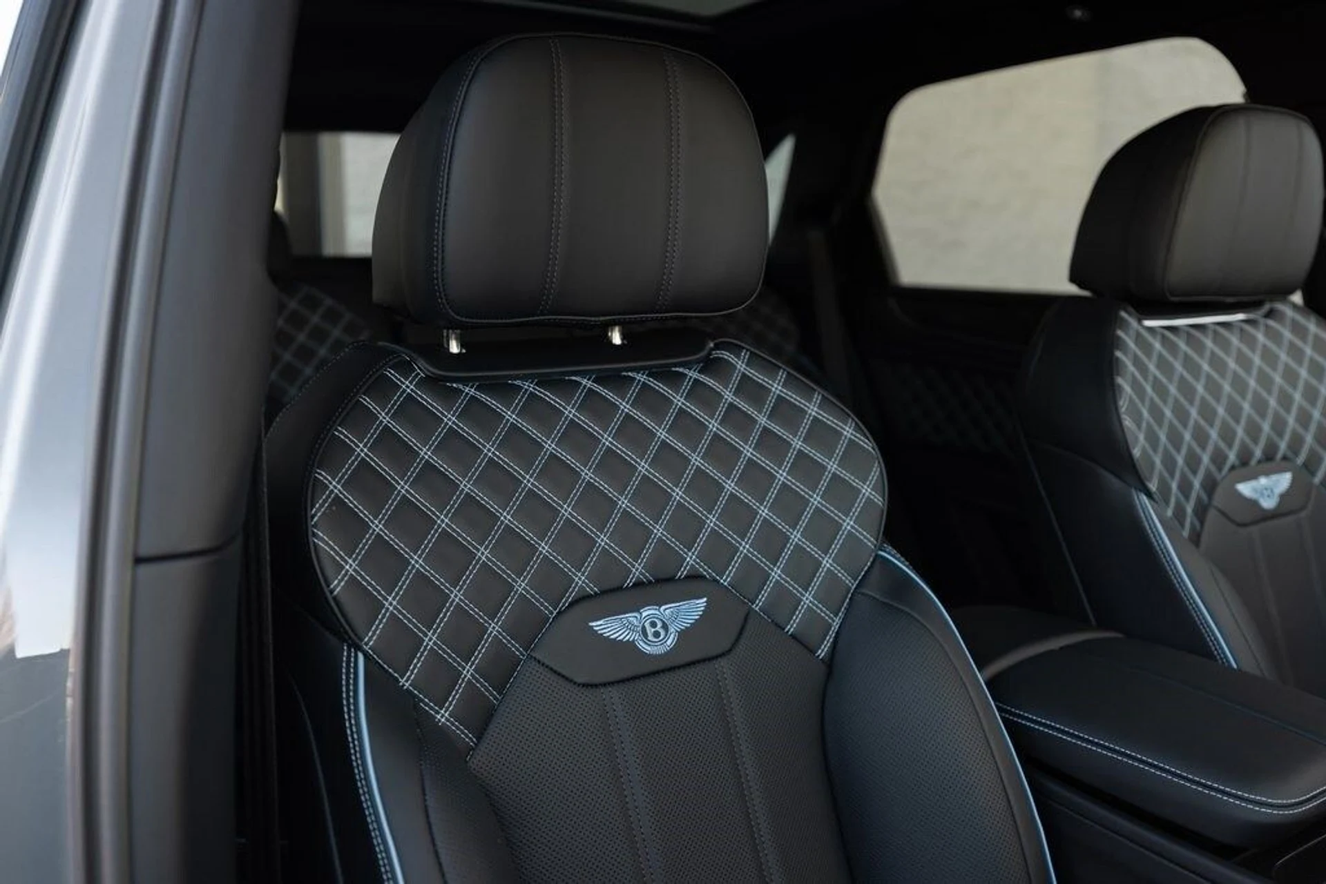 mph027_3609005652_f470b8532ce0a0309d1ee584b0bb4f15x_ba7e27ca01