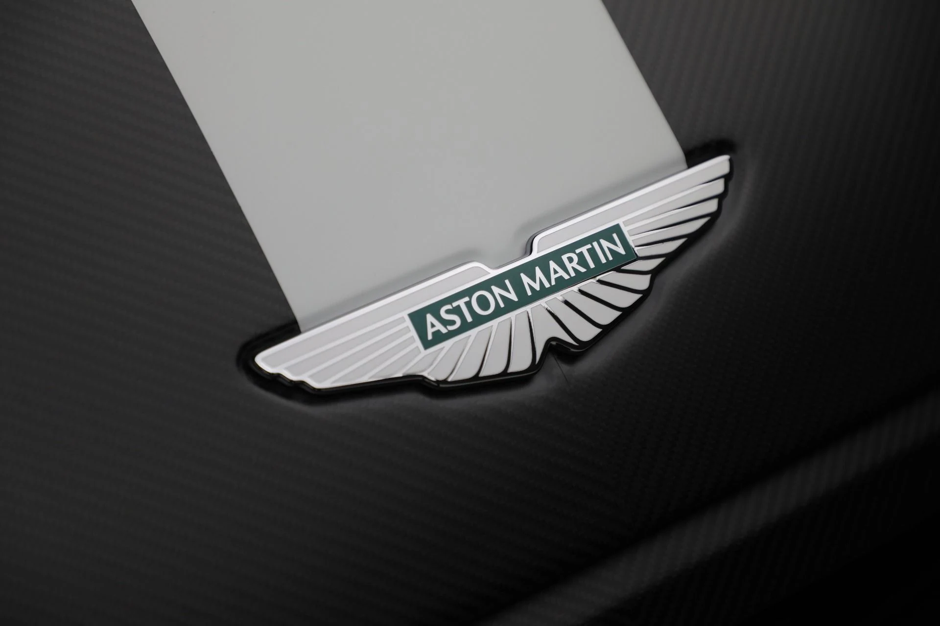 mph027_3612643548_New_2024_Aston_Martin_Valour_1dae01ab93