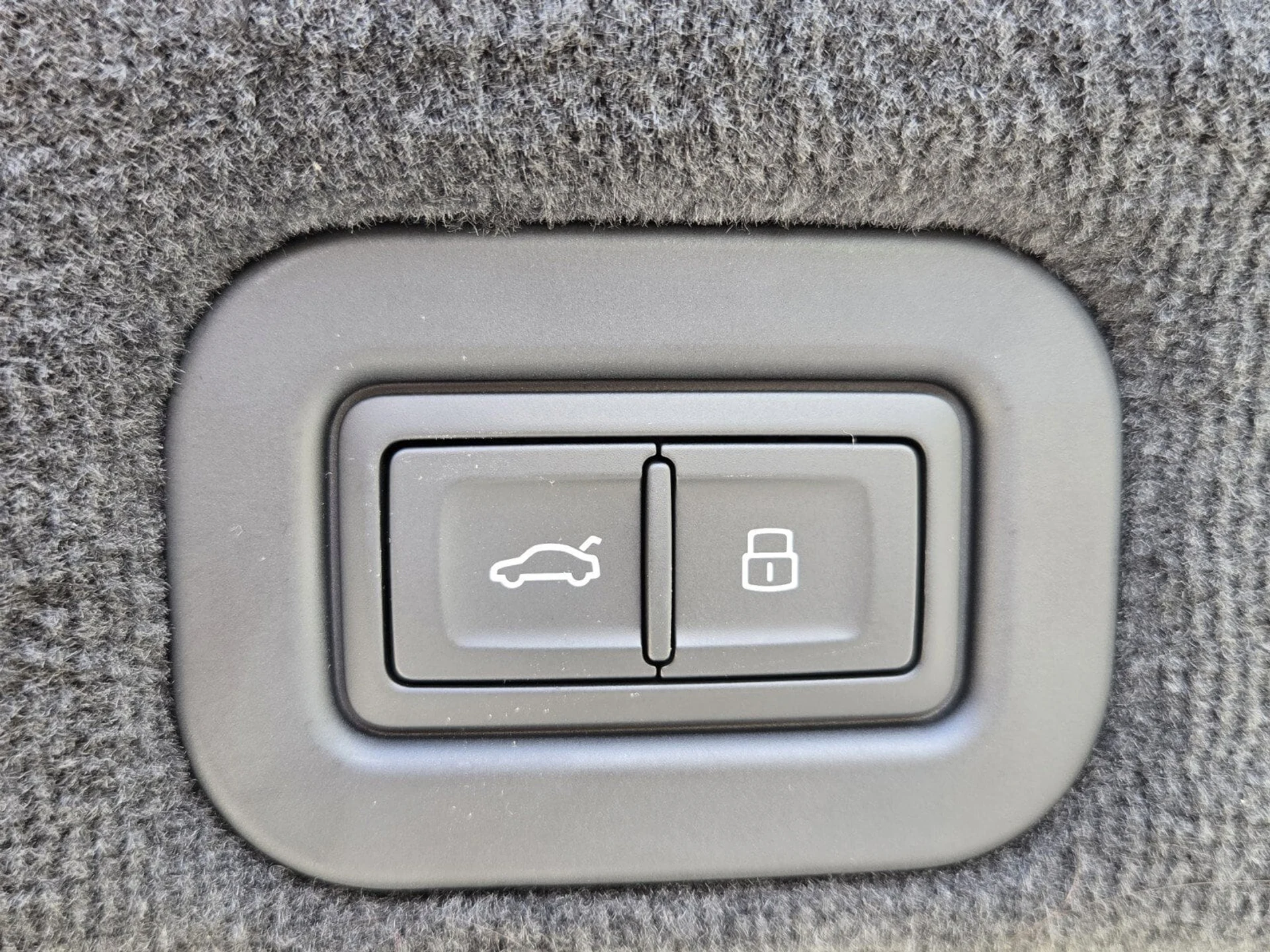 mph027_3614474582_911cac42efb07f19f3cd079037a4d129x_ba07f2419b