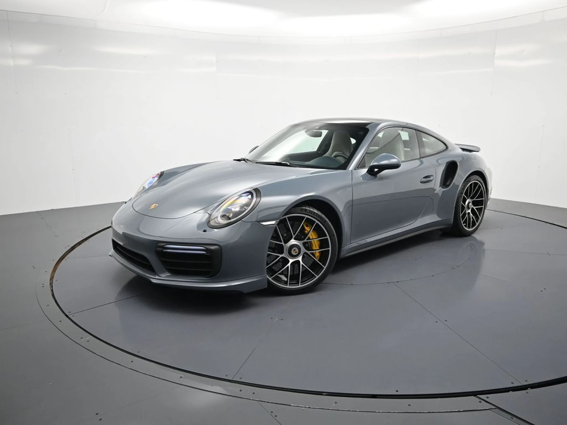 mph027_3620534313_363977132c22c1924a664b14e3262f16x_998f32d891