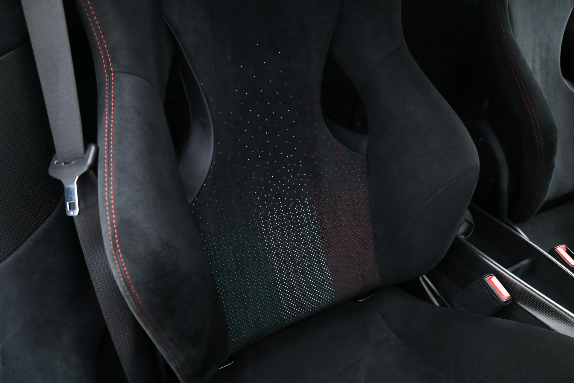 mph027_3625000492_42b06da276d37c417867e005056a03b3_0b12f91362