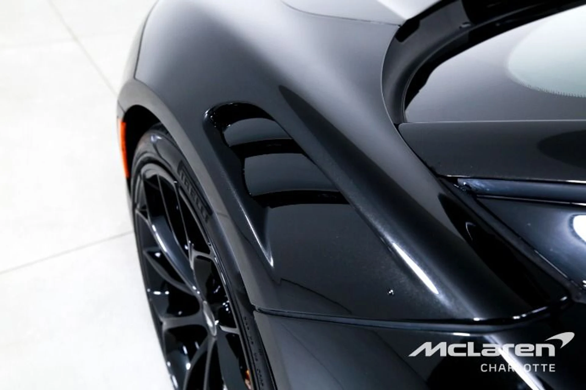 mph027_3626028808_Used_2023_Mc_Laren_Artura_508f7aaac2