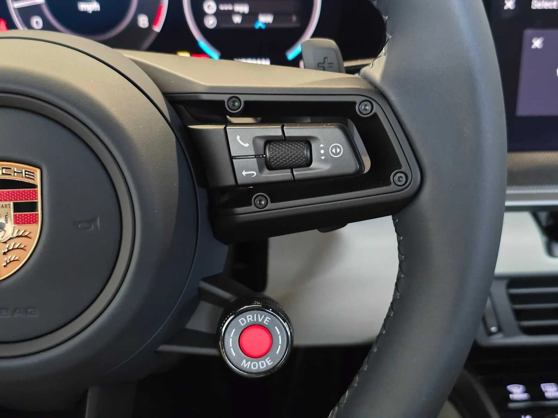 mph027_3634544432_28_564223abbc