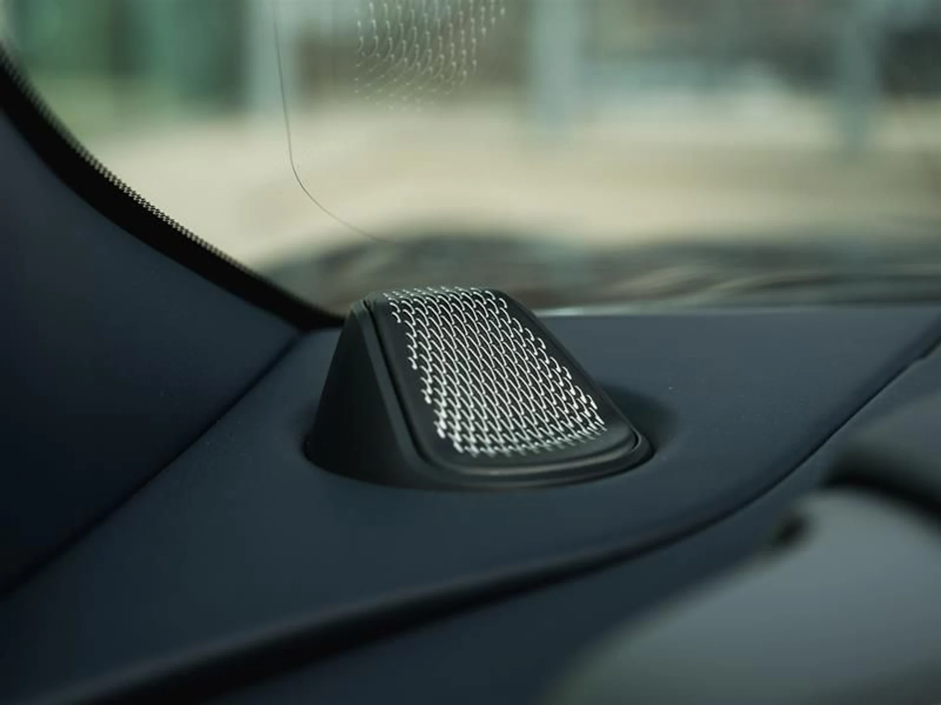 mph027_3640828292_pg4ke0n1_19da915344