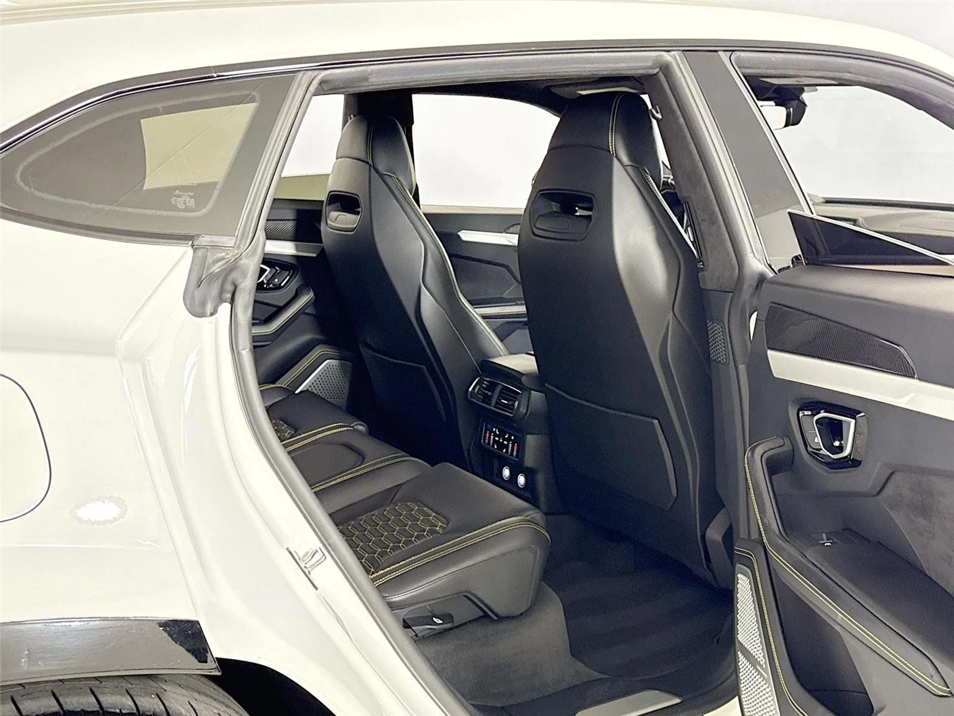 mph027_3641157269_a9035efab475a45c0a0ed9ecb91106c6_2cef5f80d1