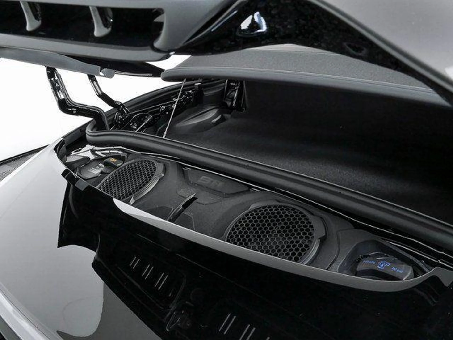 mph027_3646772041_9f_QU_1u2_C_Cm6_Exm_Y_Qd_Dy_Ua5r_N30_A_bce64b236d