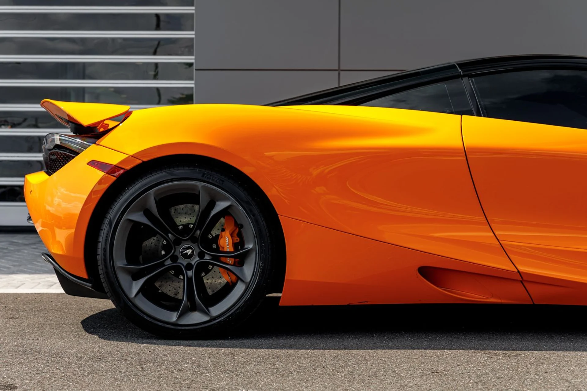 mph027_3651555185_Used_2020_Mc_Laren_720_S_985eaca7a9