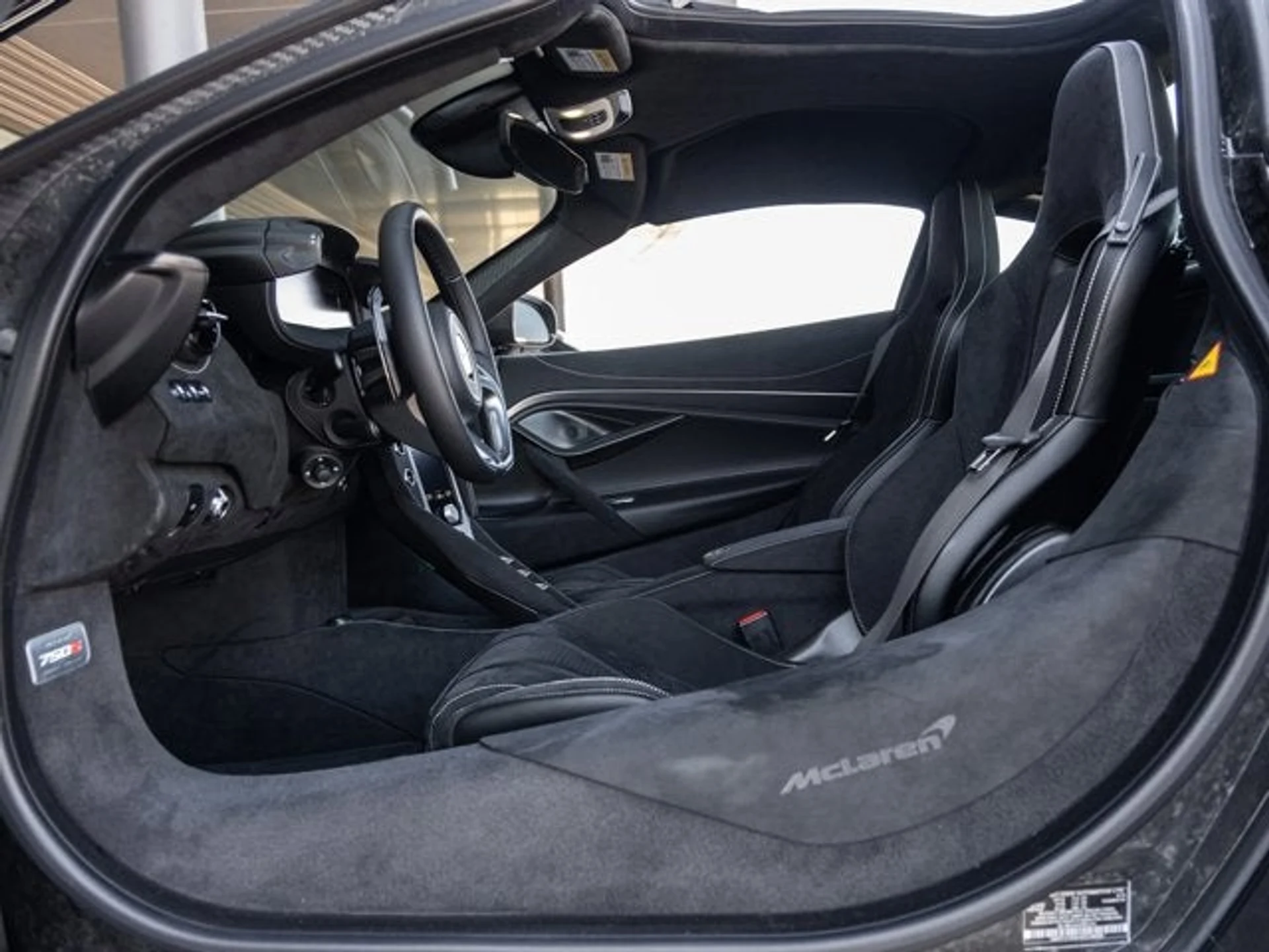 mph027_3667727409_28_ea48667654