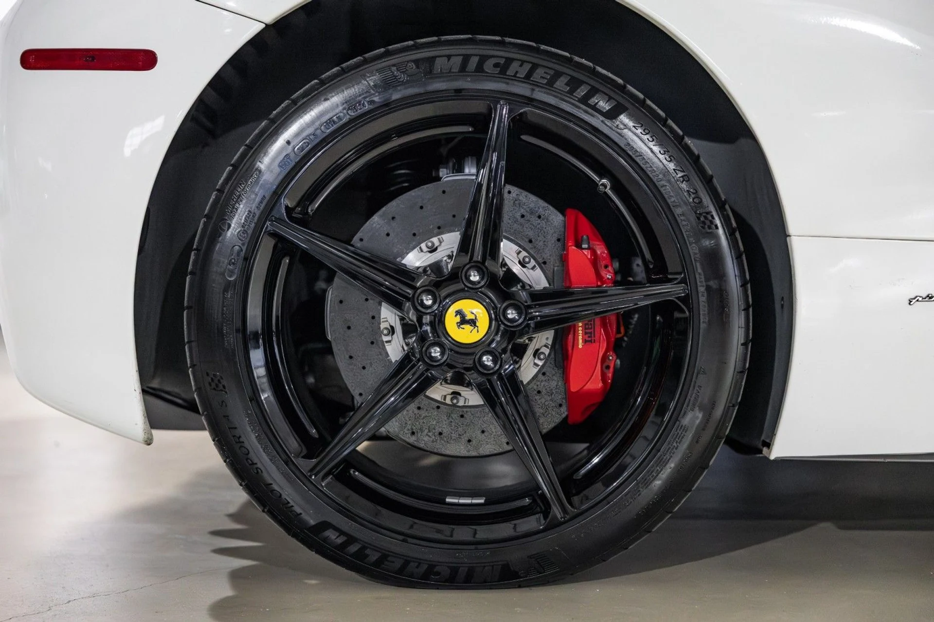 mph027_3667834498_SQ_3e5cc45b63