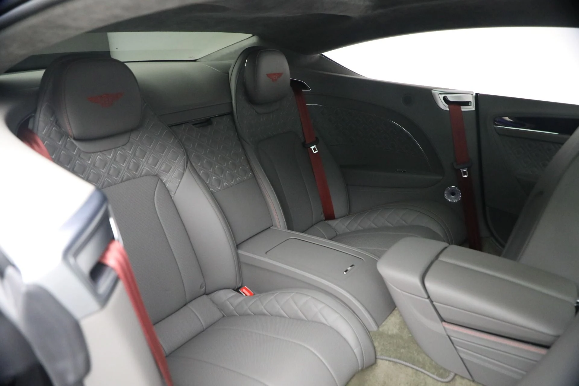 mph027_3679639864_Used_2022_Bentley_Continental_GT_V8_1770137307_f94a88bd97