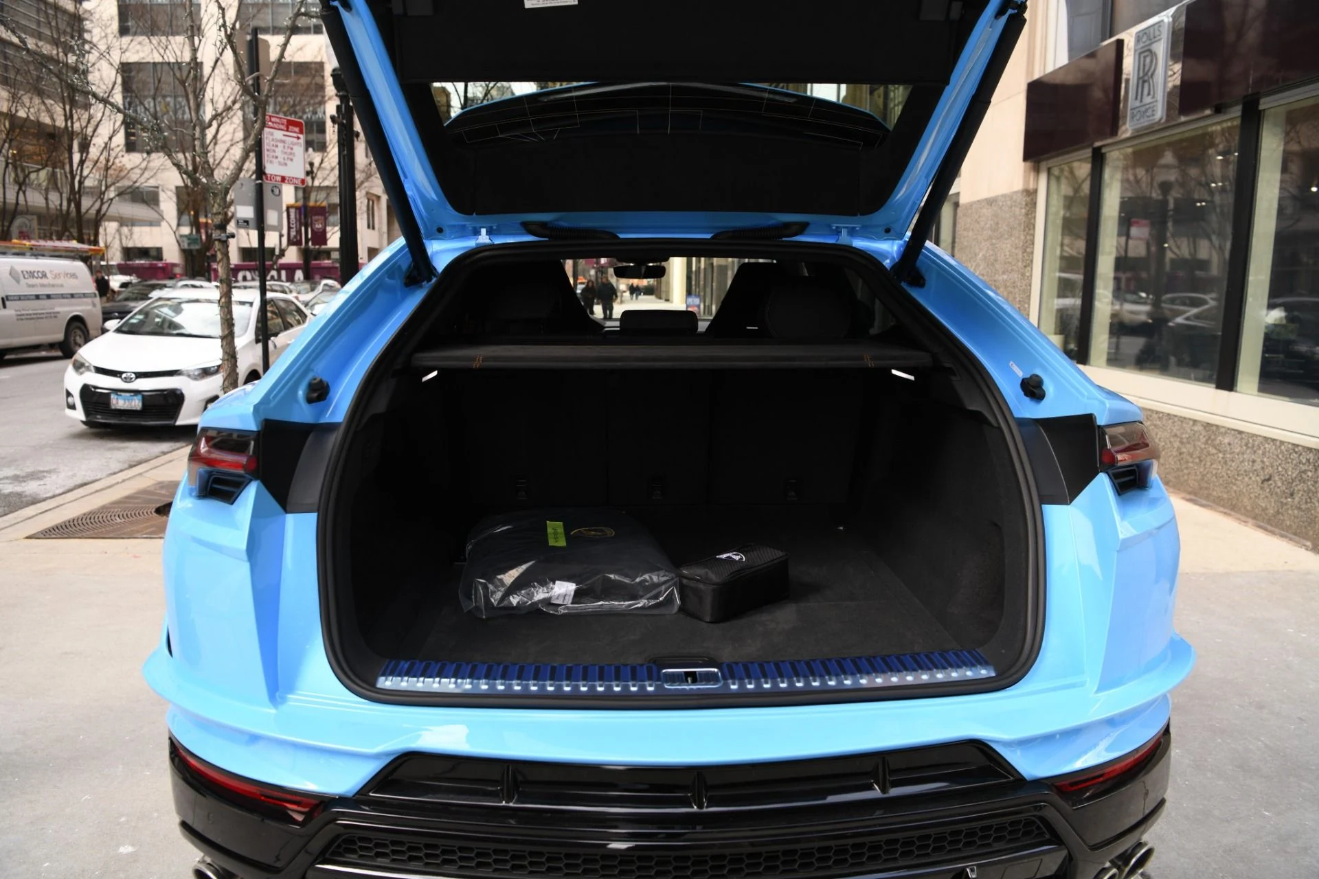 mph027_3689208028_Used_2024_Lamborghini_Urus_S_1739051141_6991848682