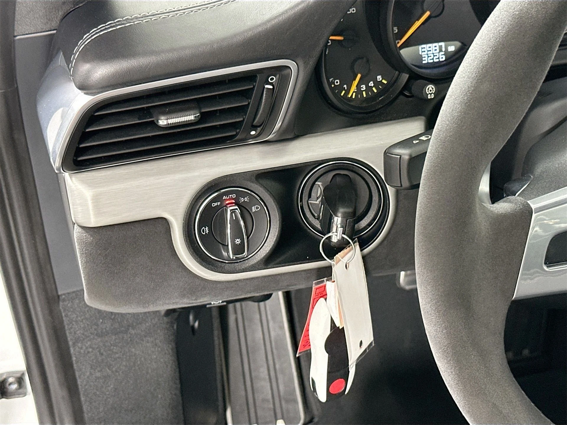 mph027_3693929238_ec3a83e189267a318c33e3bb419b2759_65005818f8