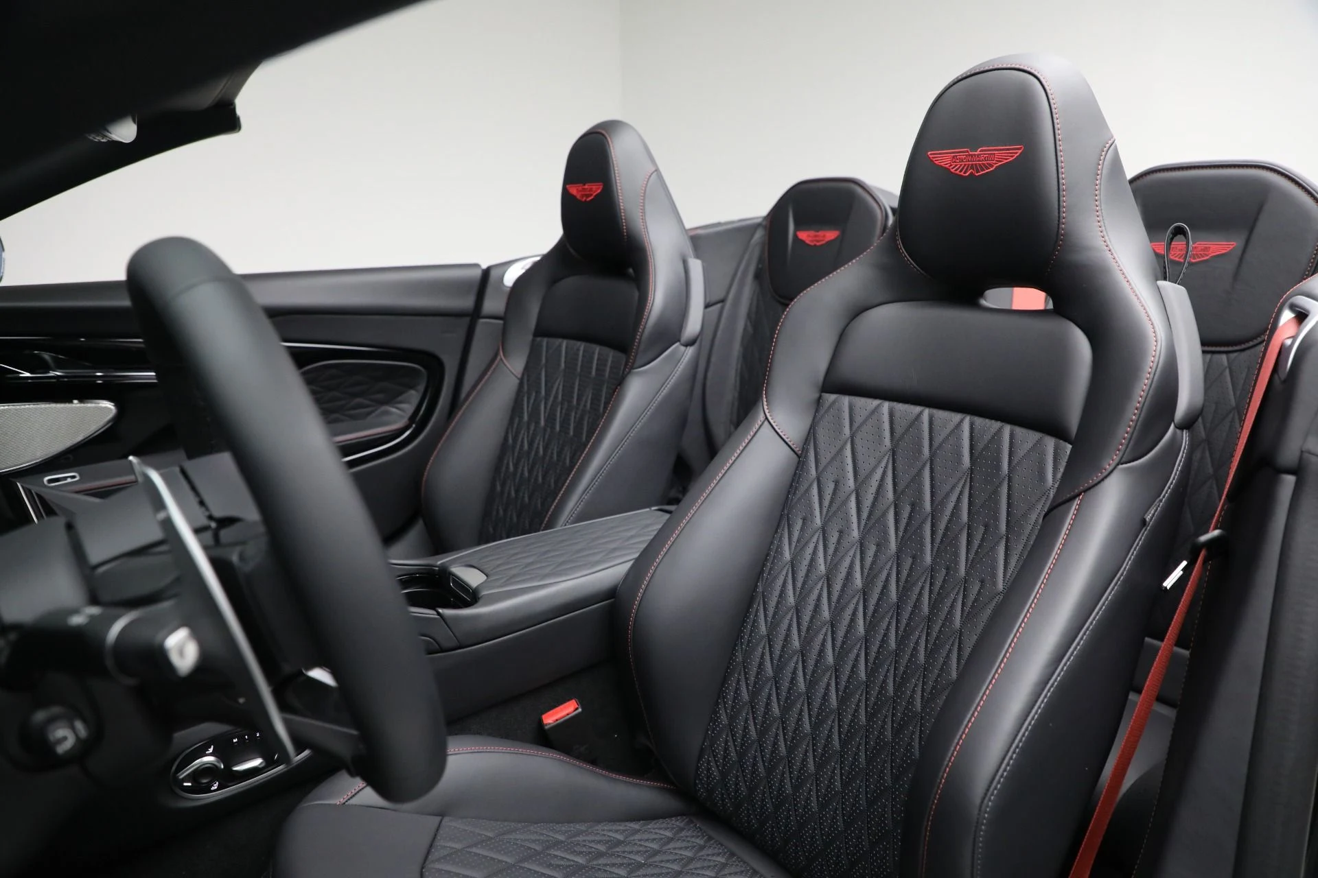 mph027_3708683609_New_2025_Aston_Martin_DB_12_Volante_e25d10a209
