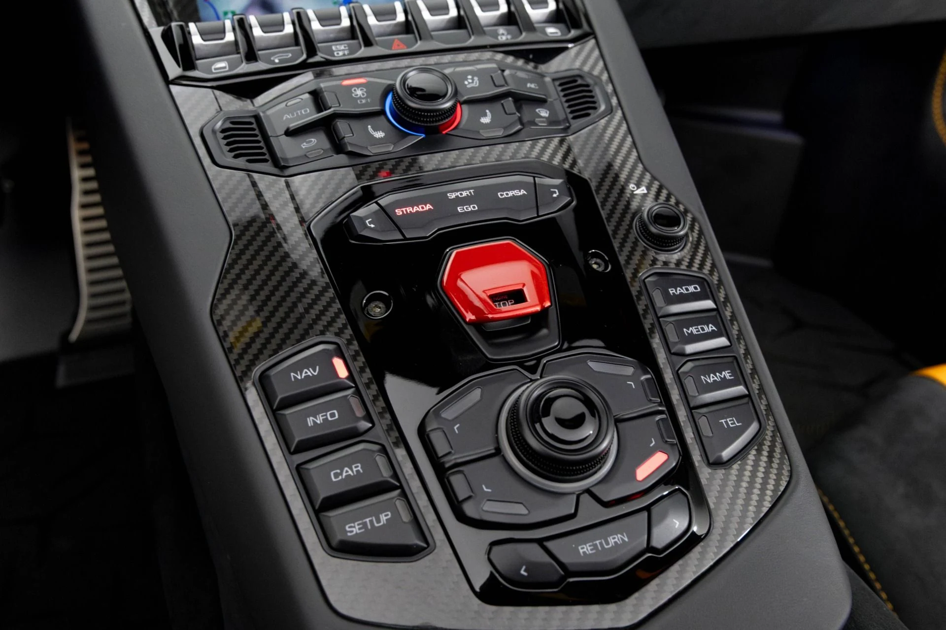 mph027_3711016806_Used_2020_Lamborghini_Aventador_SVJ_1768952736_88801d3866