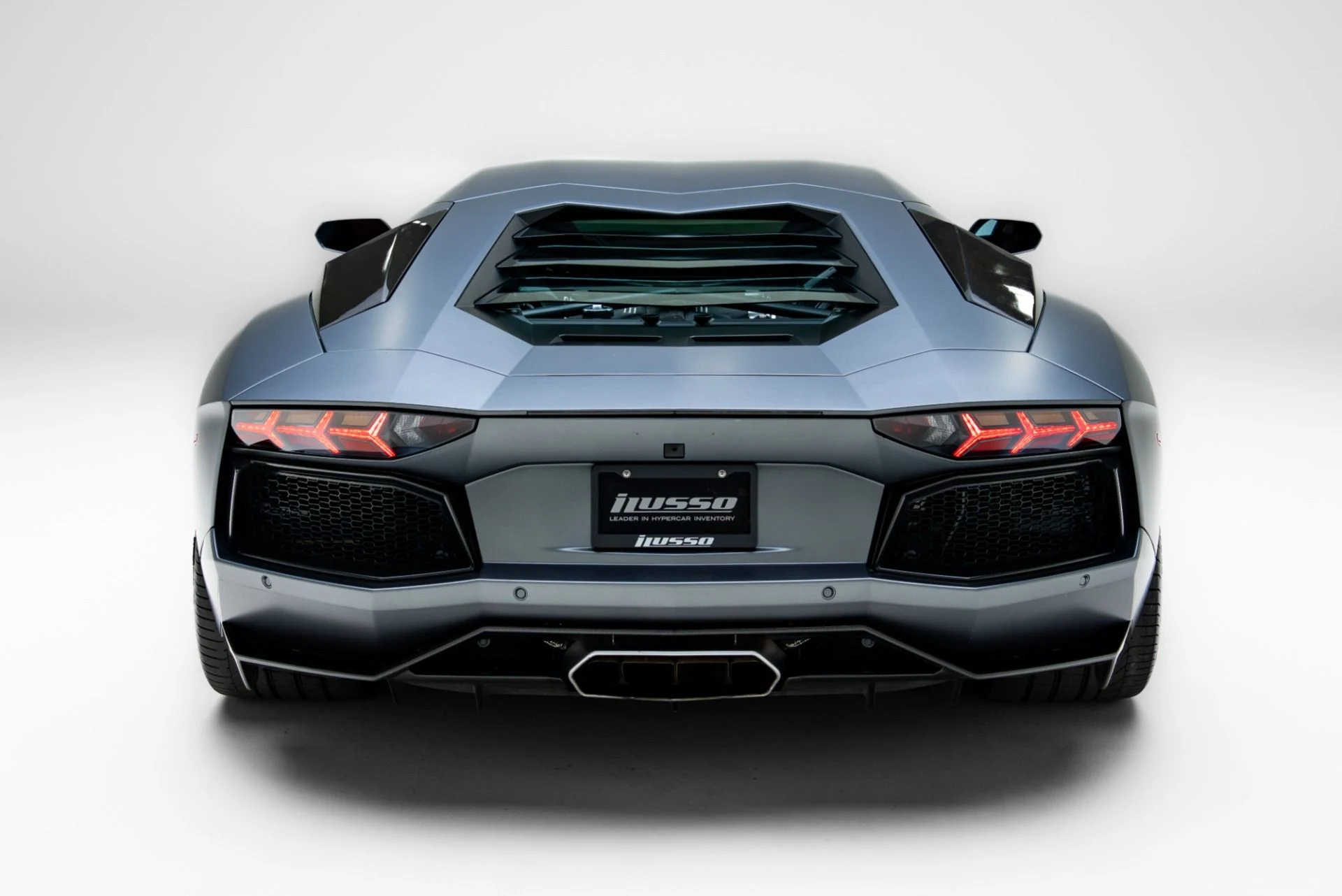 mph027_371182568_Used_2015_Lamborghini_Aventador_LP_700_4_1778261786_4d26ee5a10