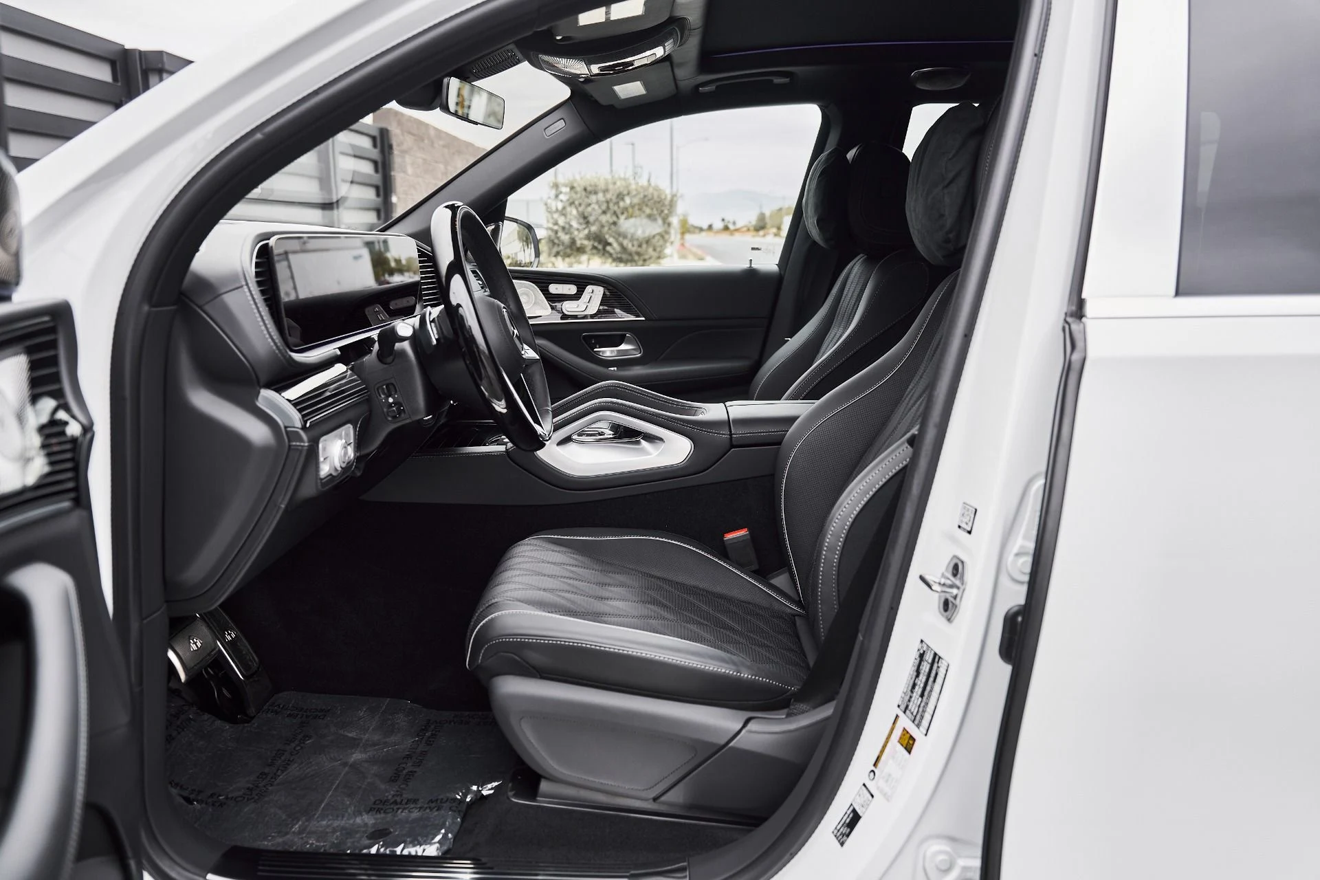 mph027_3713409213_Used_2026_Mercedes_Benz_GLS_Maybach_GLS_600_1777160237_852cff8573