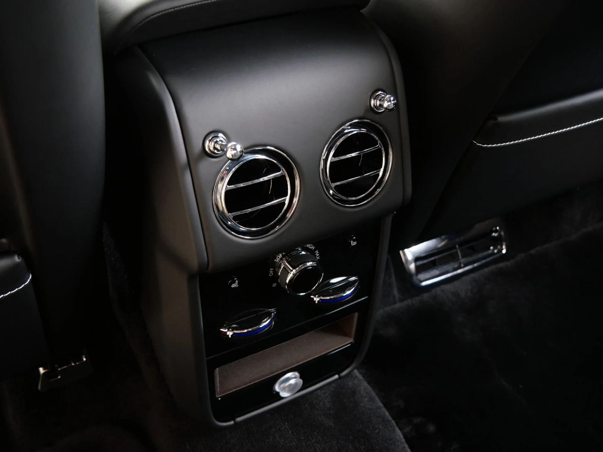 mph027_3728493700_7df0413147891c49514164de5208407ex_4f9dd4cfc4