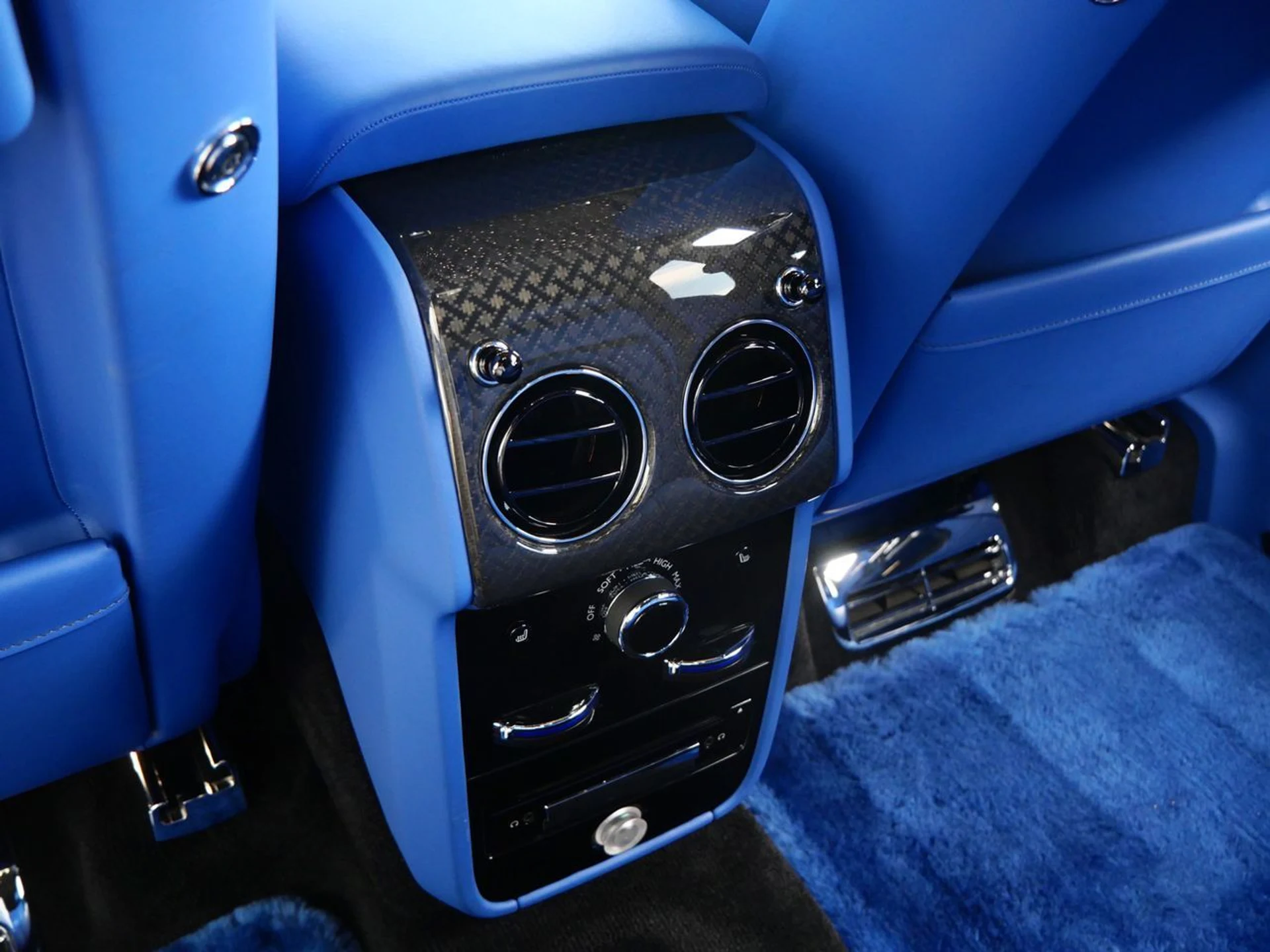 mph027_3741717772_140e2afb75c83fc64cc90071daf8768bx_3460dae5a0