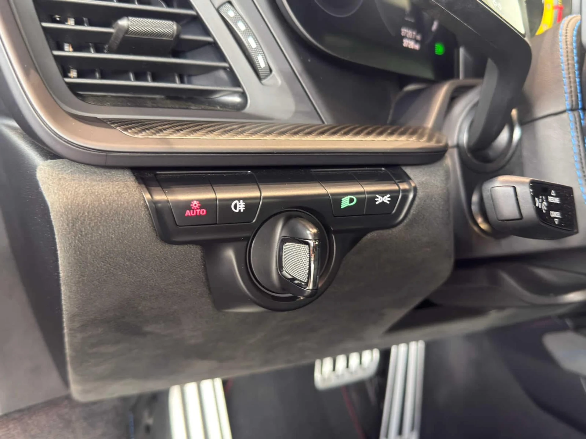 mph027_3743766388_7048eb6555d32771be0083299c17c3aex_3acf89f061