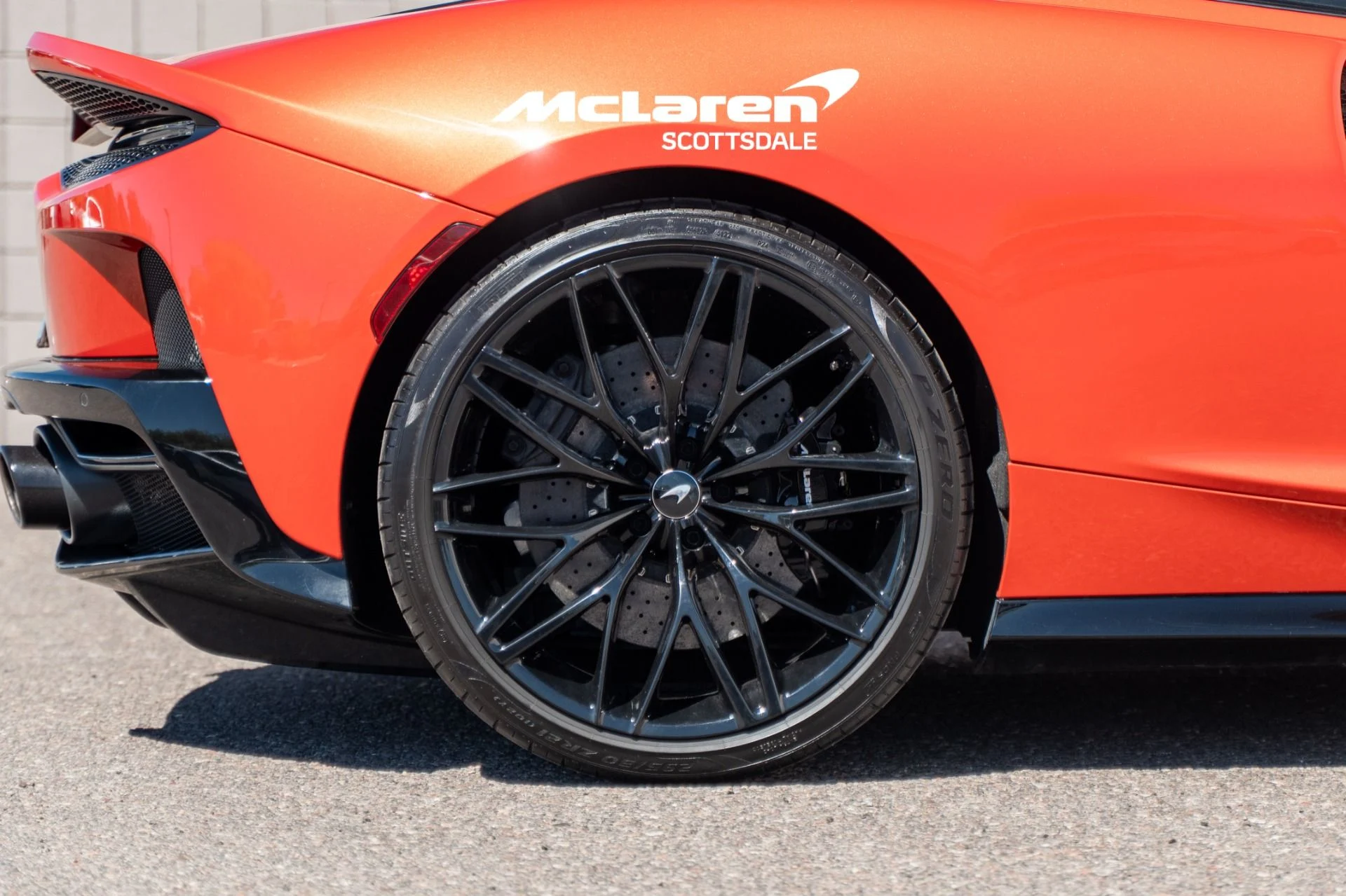 mph027_3750974620_Used_2023_MCLAREN_GT_1774888989_d68db89b3b